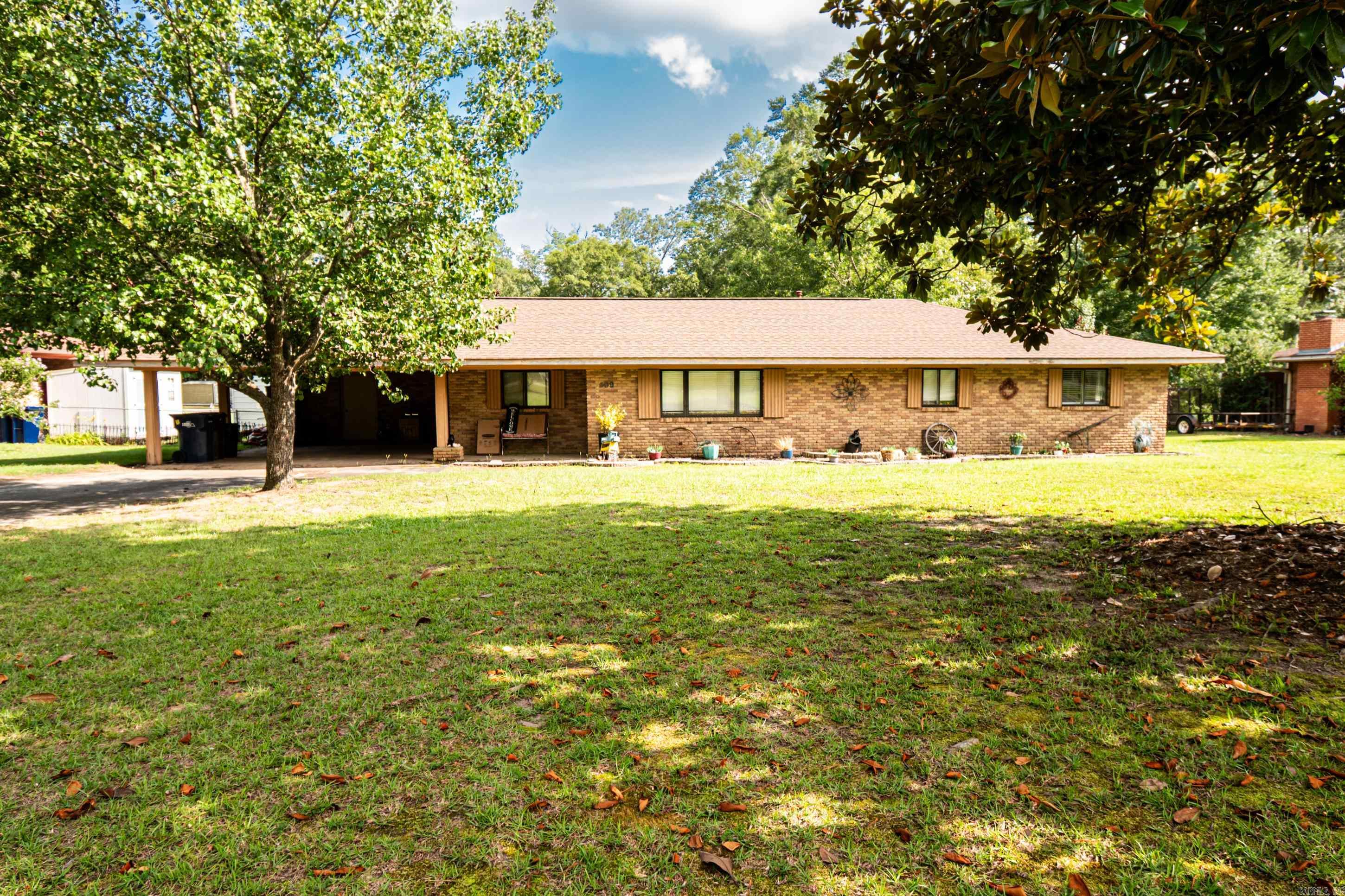 Brick home on 1 acre! 509 N Tate is located in a peaceful country setting just minutes from town. Located in Norphlet. Roof and HVAC replaced in 2021.