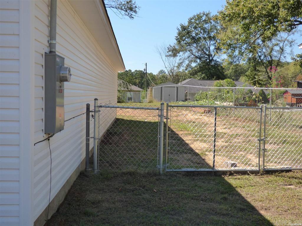 LAKE TOWN - Residential