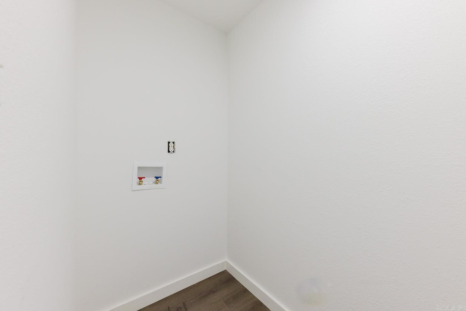 Mabelvale Cut Off - Residential