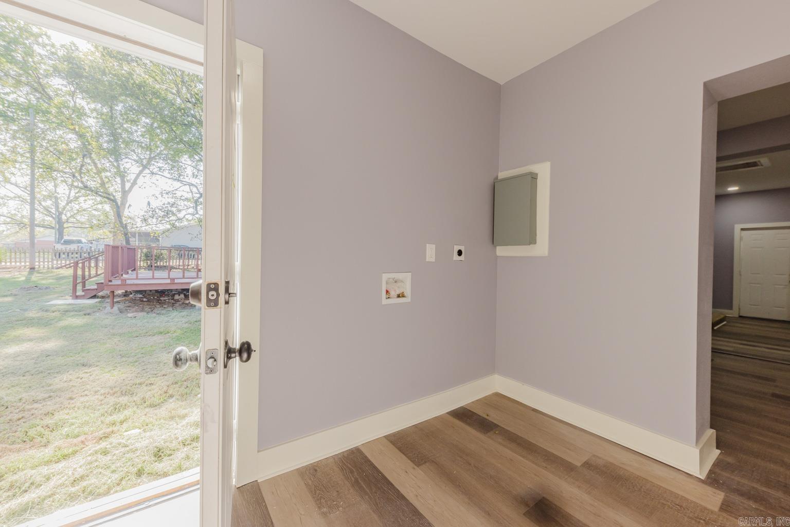 Mabelvale Cut Off - Residential
