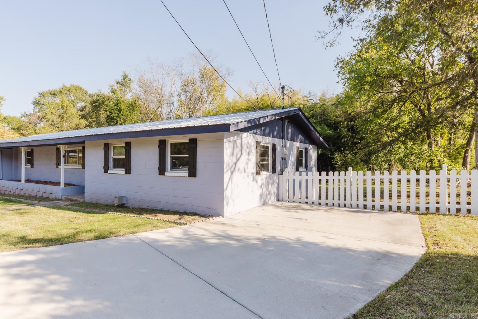 Mabelvale Cut Off - Residential