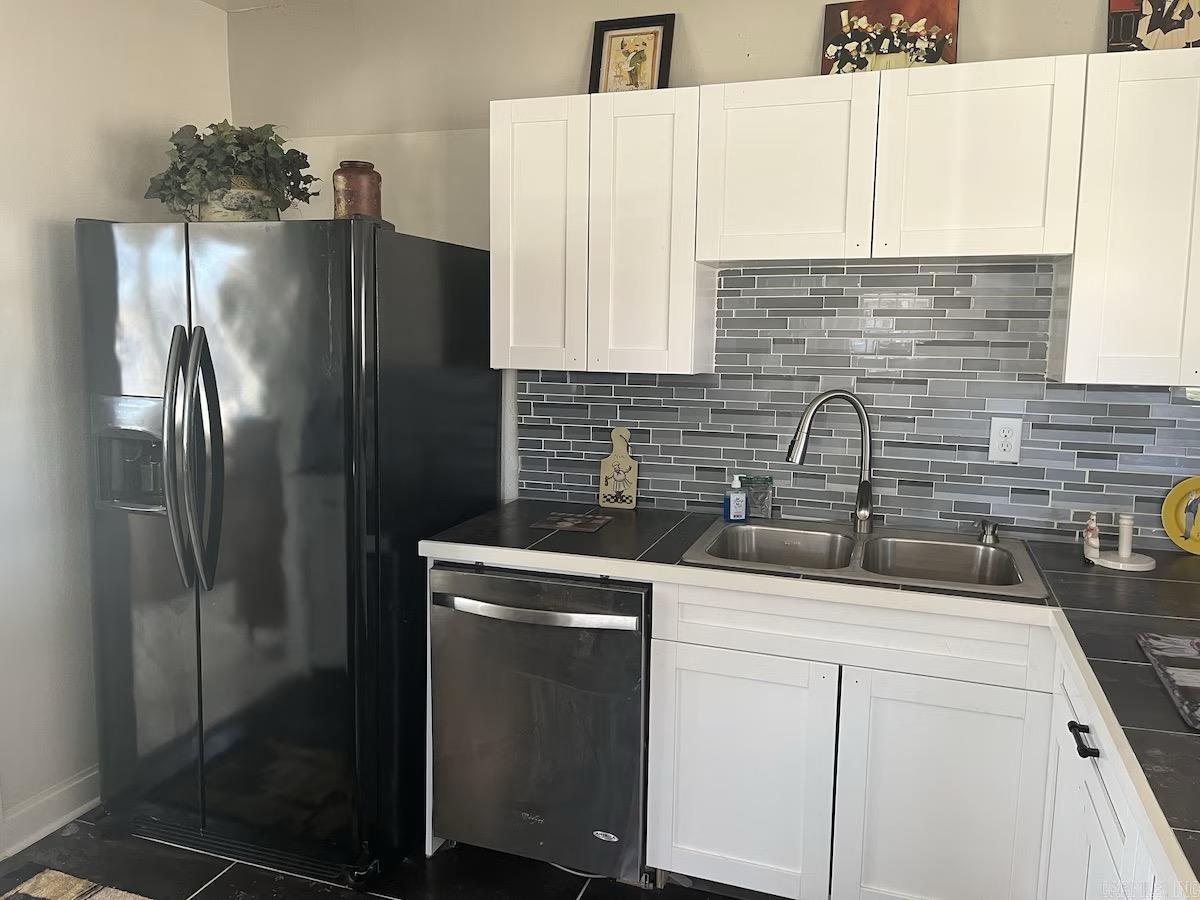 HSR BLK - Residential