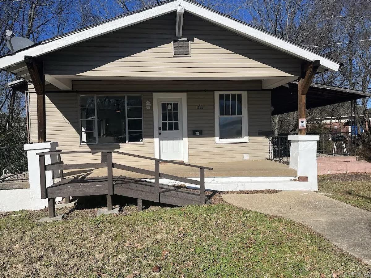 Charming fully renovated duplex just blocks from Hot Springs Convention Center, Bathhouse Row, and the heart of downtown. Only 2 miles to Oaklawn Casino Resort. Each unit features extensive updates including: electrical, plumbing, hot water heaters, windows, exterior doors, and mini-split HVAC systems. Modern kitchens with new cabinets, countertops, and appliances. Updated flooring throughout. Each unit has its own washer & dryer. Private rear deck for outdoor living. Active Short-Term Rental License can convey with propertyārare and valuable in this high-demand area. Ideal for investors, owner-occupants, or house hackers. Turnkey and income-producing from day one. Schedule your showing today! Agents see remarks.