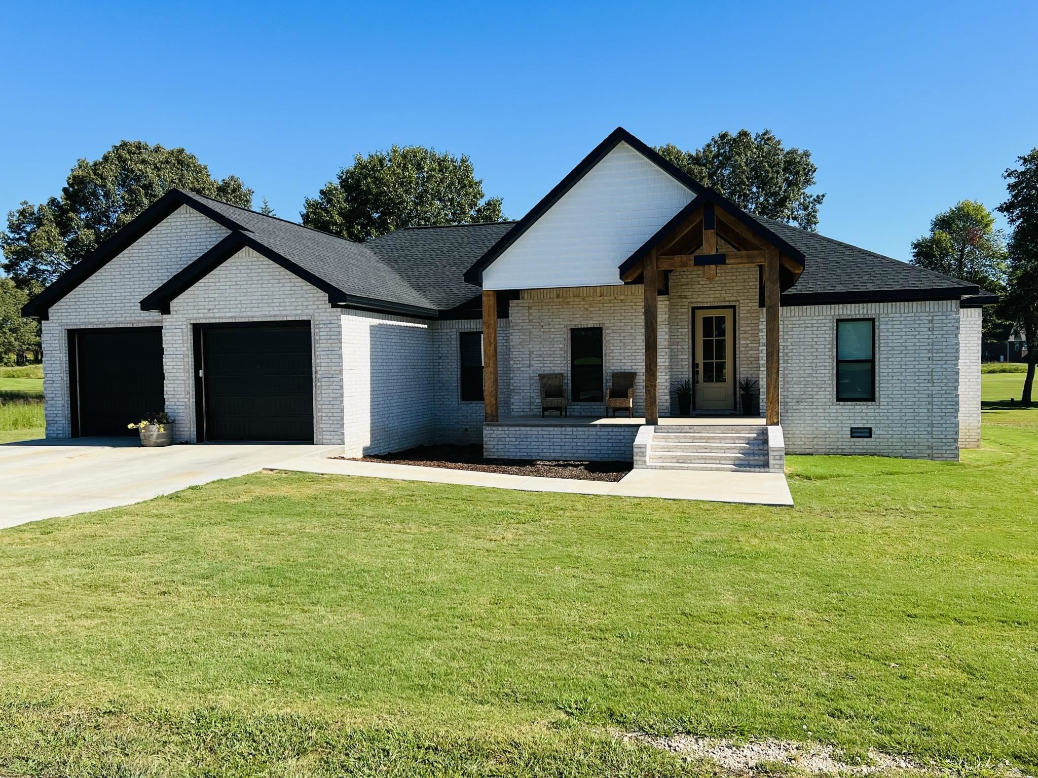 COOPERS HAWK - Residential