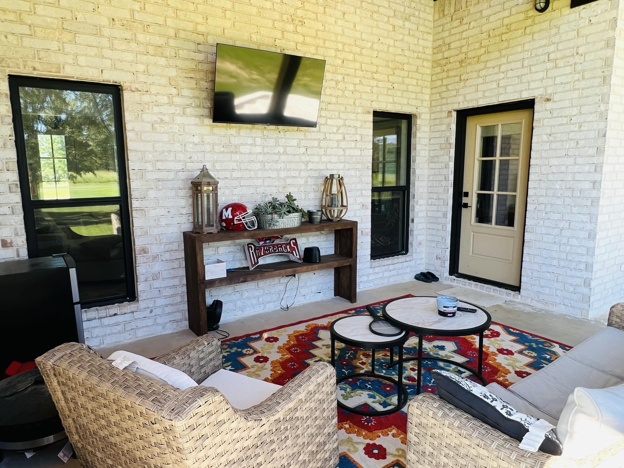 COOPERS HAWK - Residential