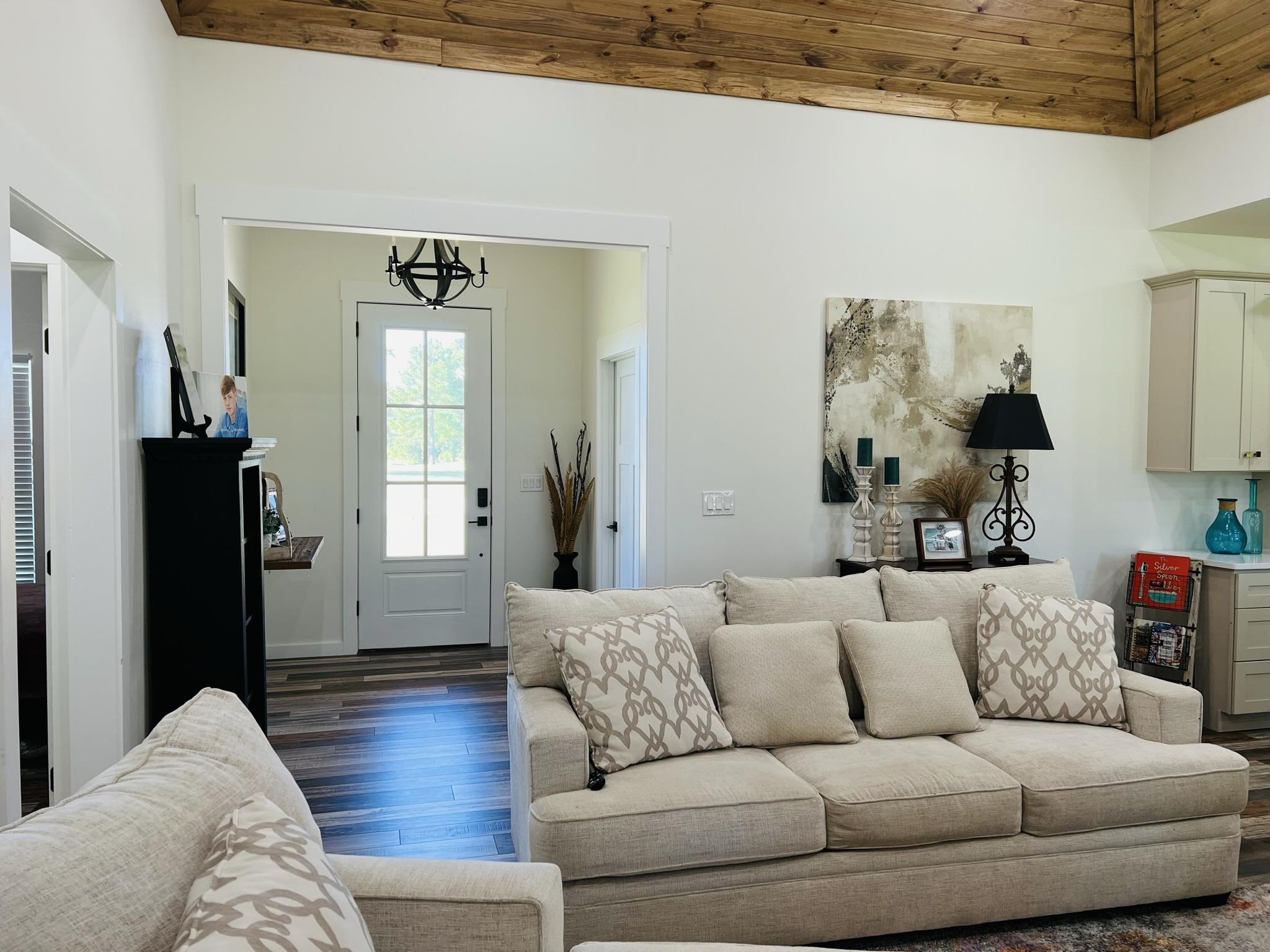 COOPERS HAWK - Residential