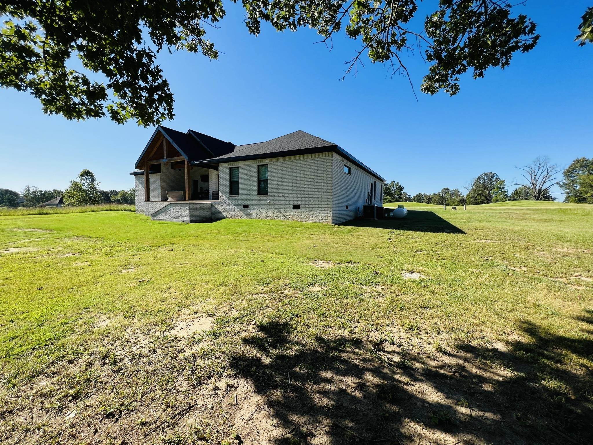 COOPERS HAWK - Residential