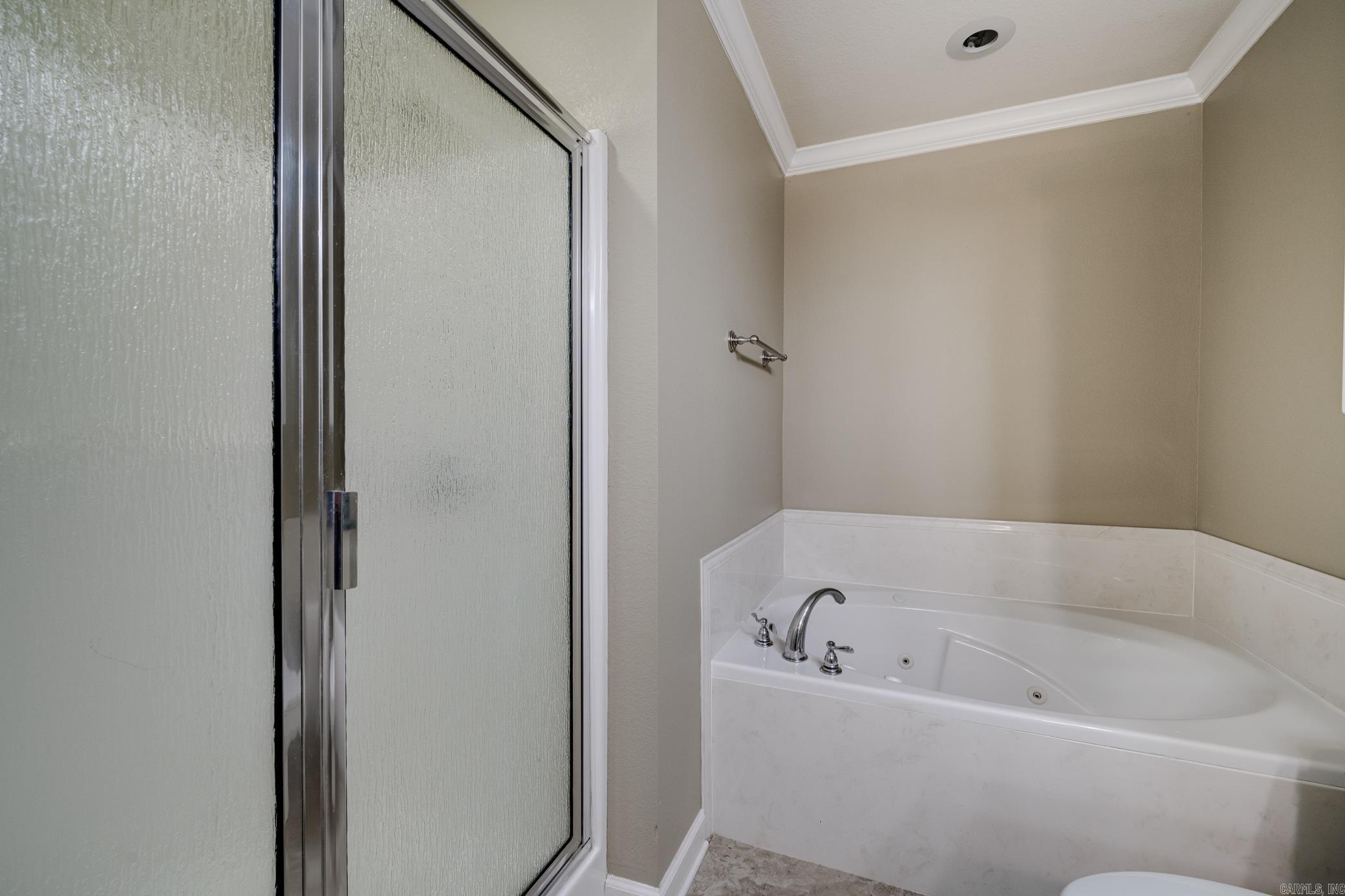 JAXON TERRACE - Residential