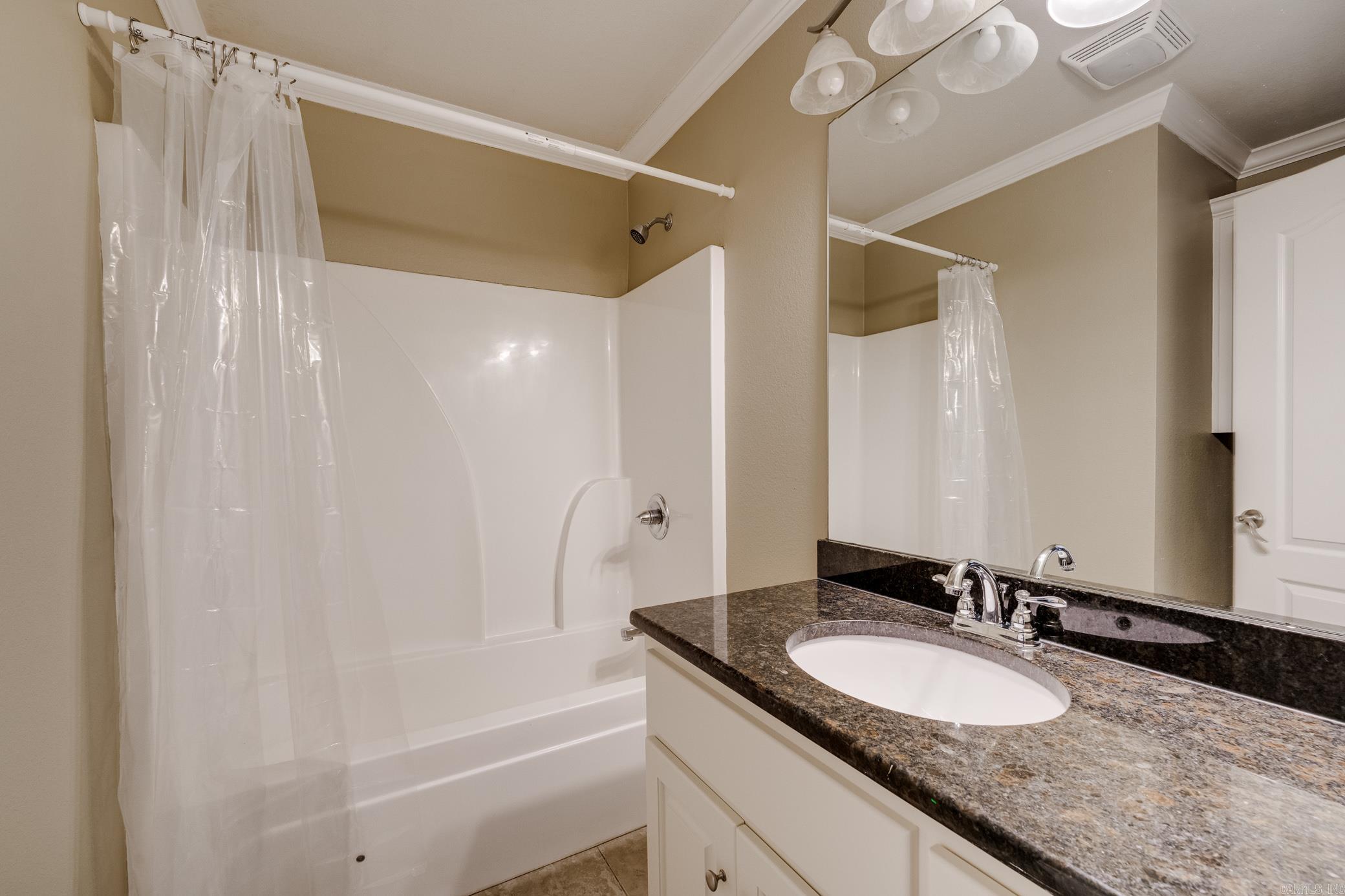 JAXON TERRACE - Residential