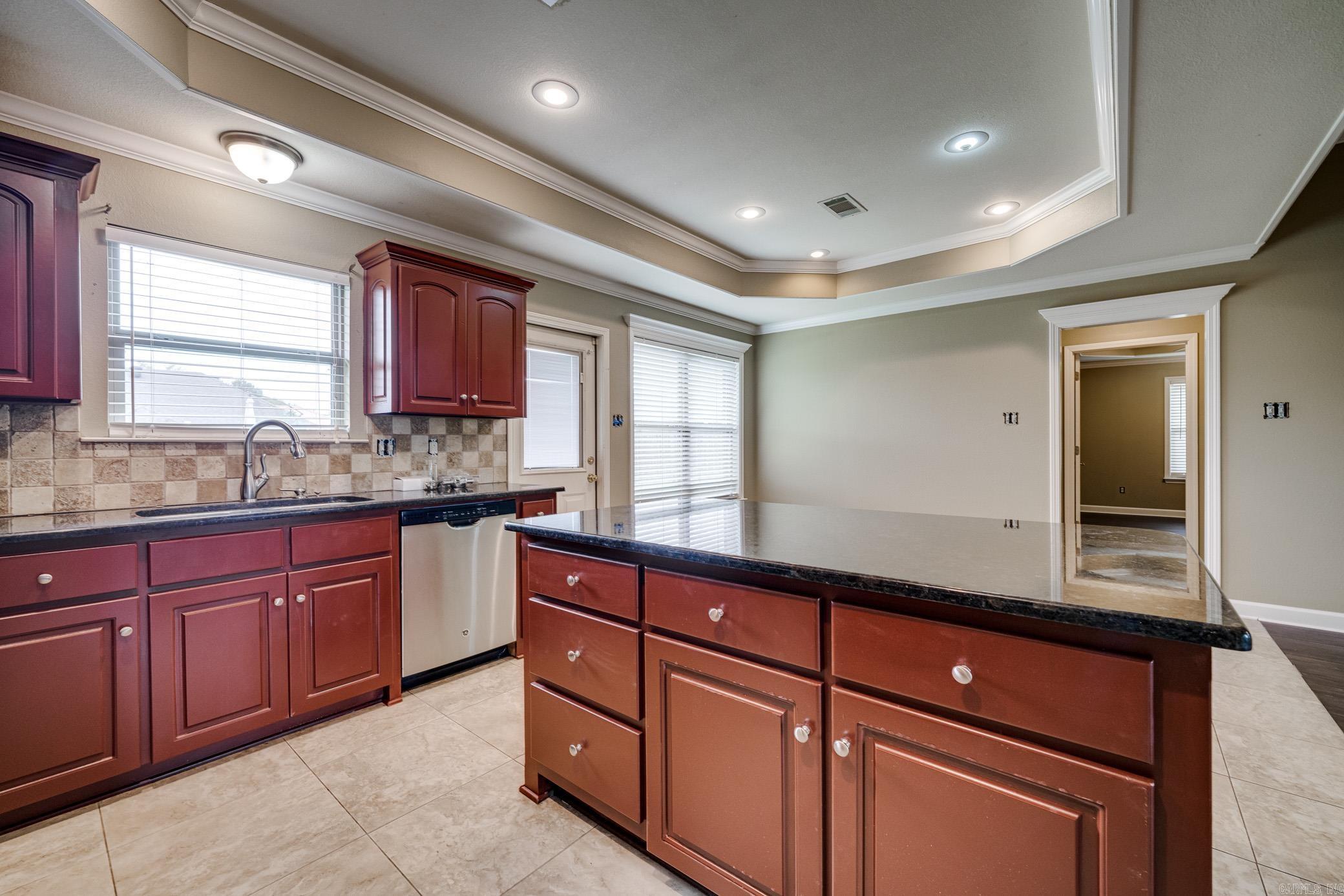 JAXON TERRACE - Residential