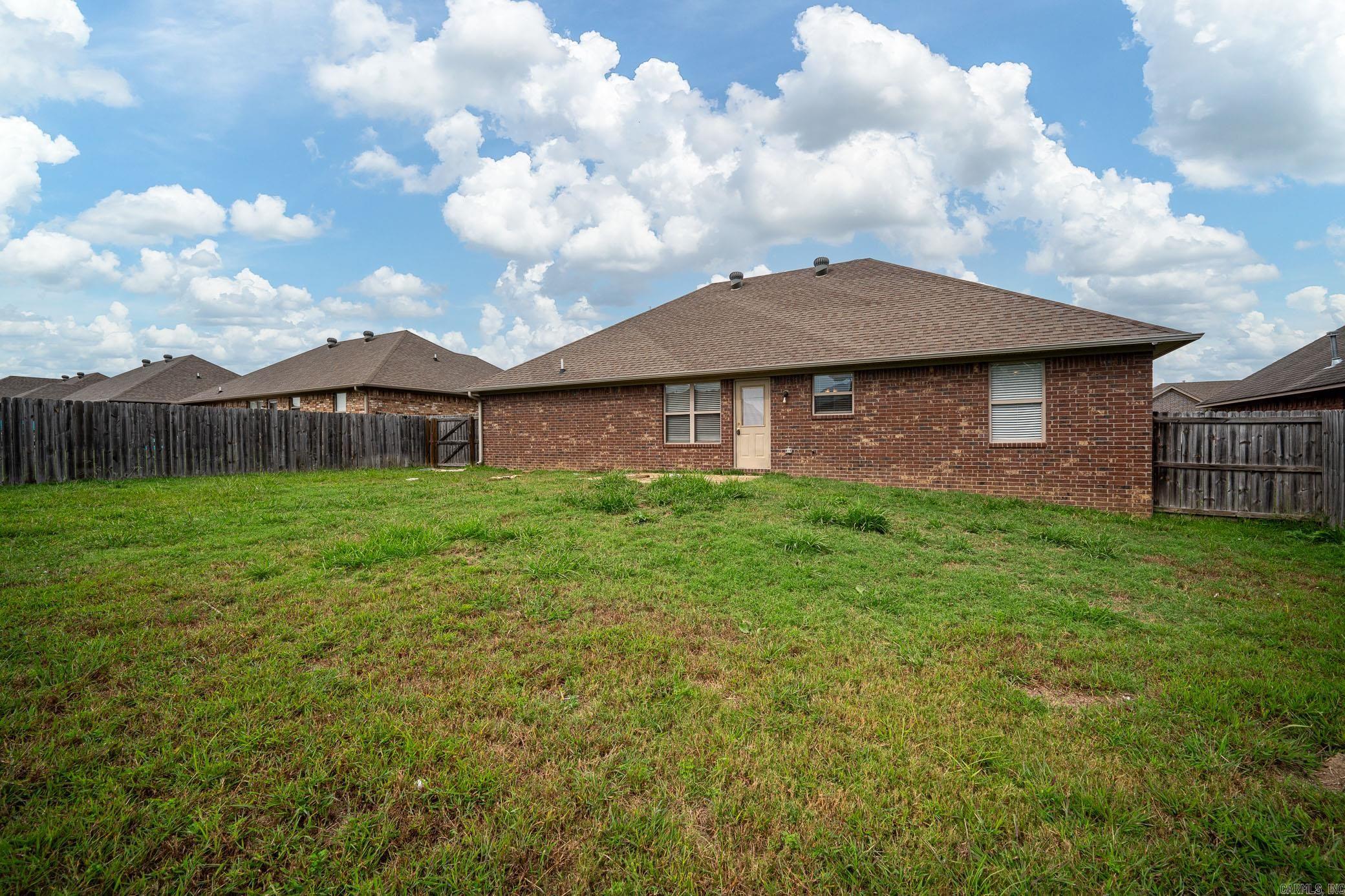 JAXON TERRACE - Residential