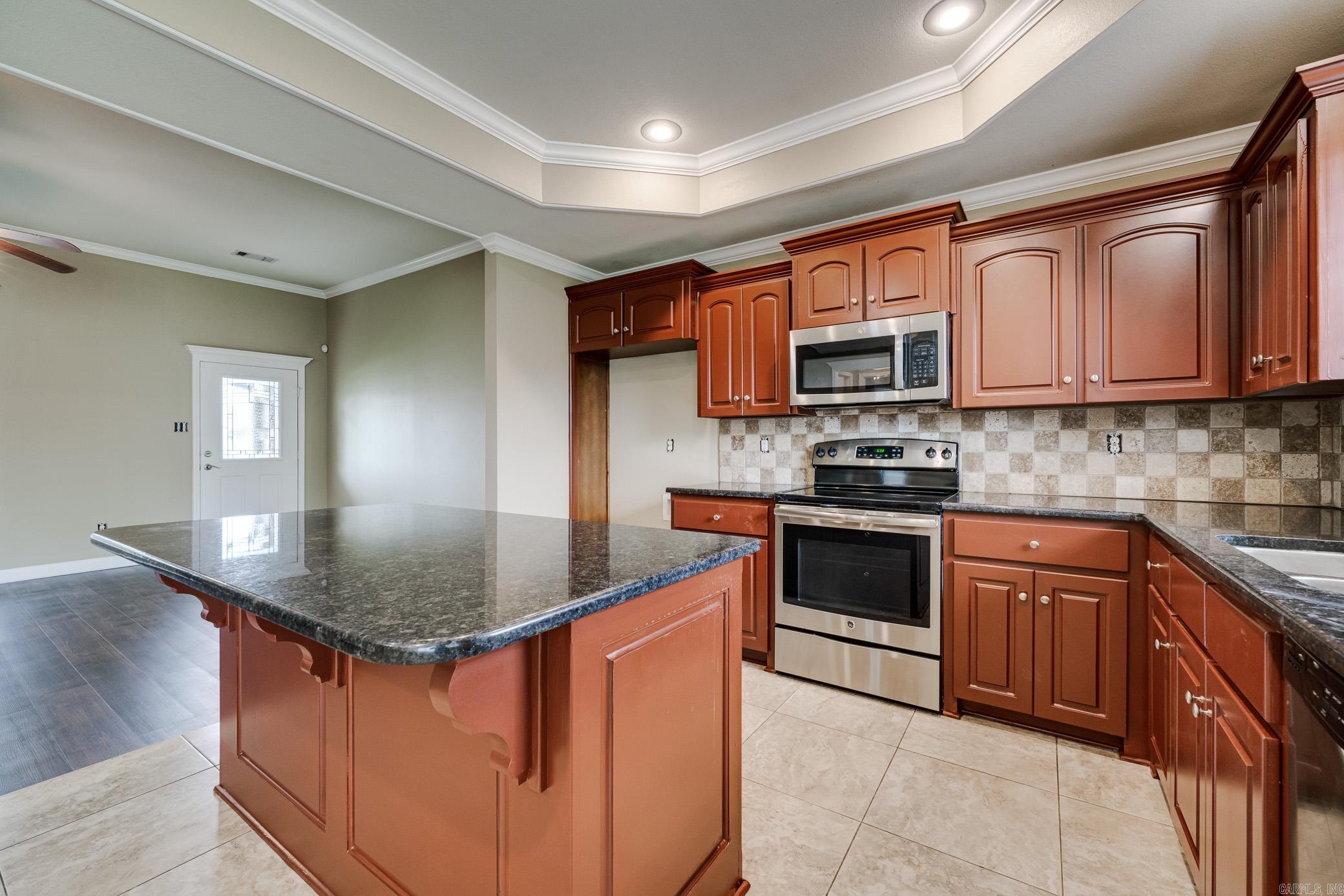 JAXON TERRACE - Residential