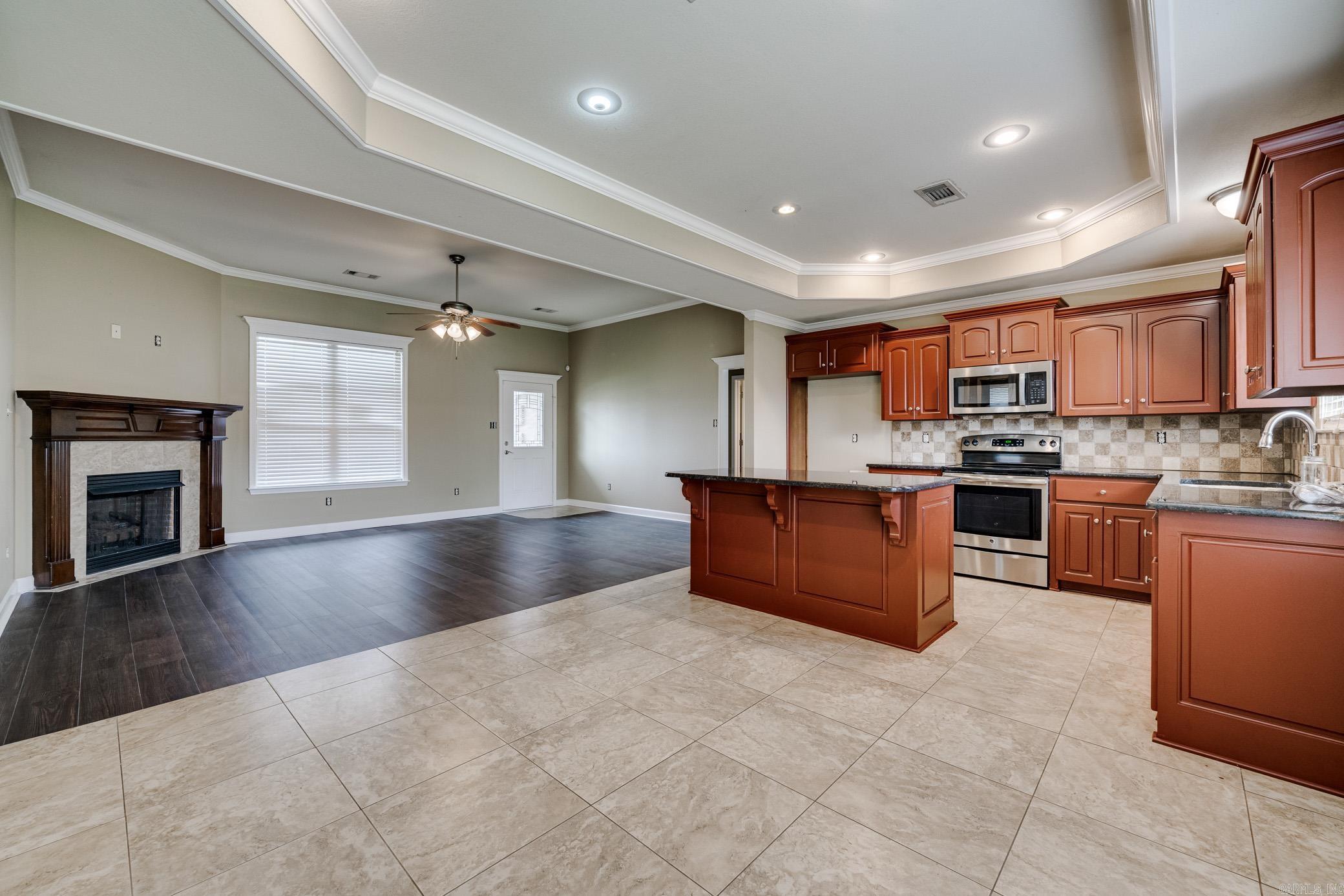 JAXON TERRACE - Residential