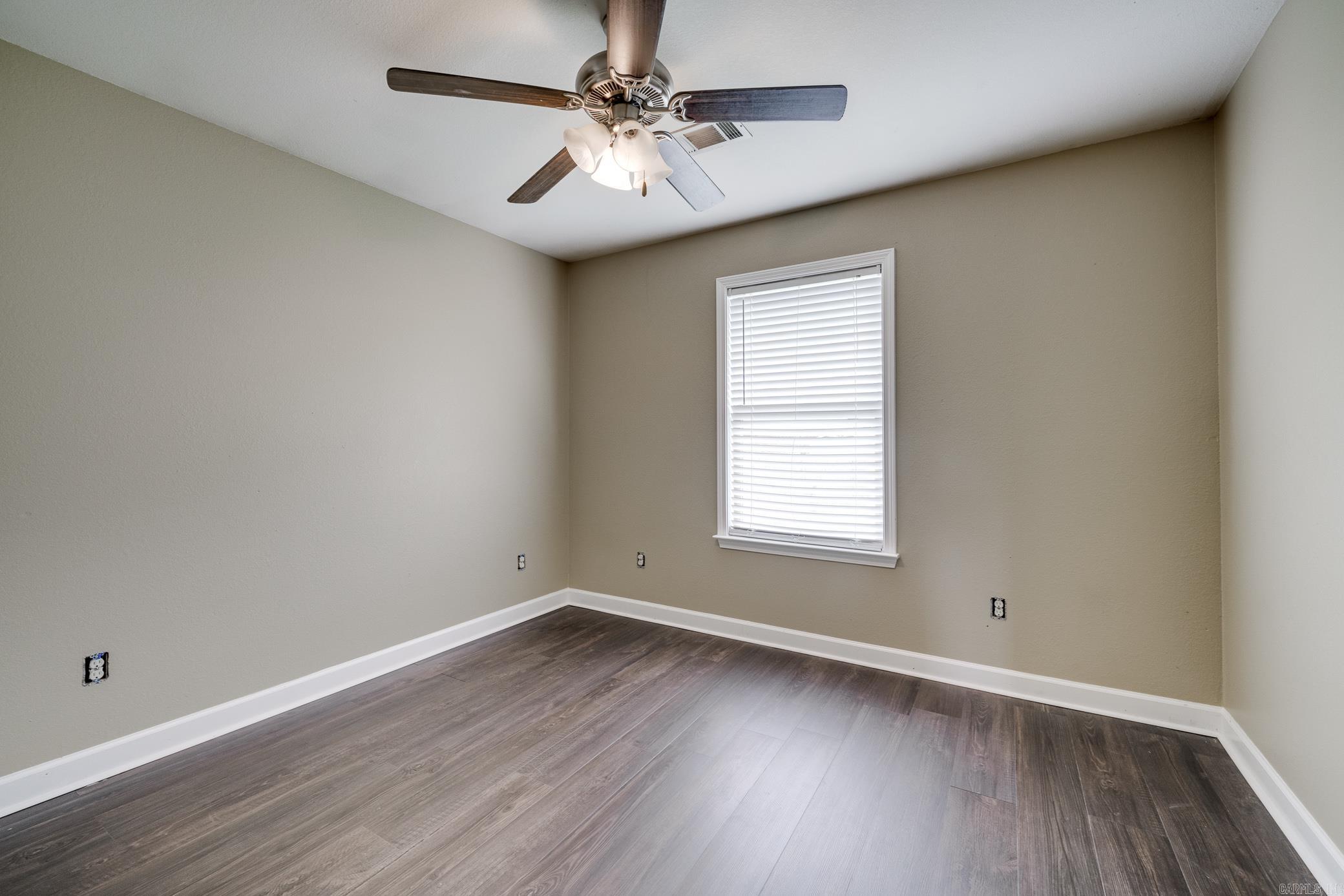 JAXON TERRACE - Residential