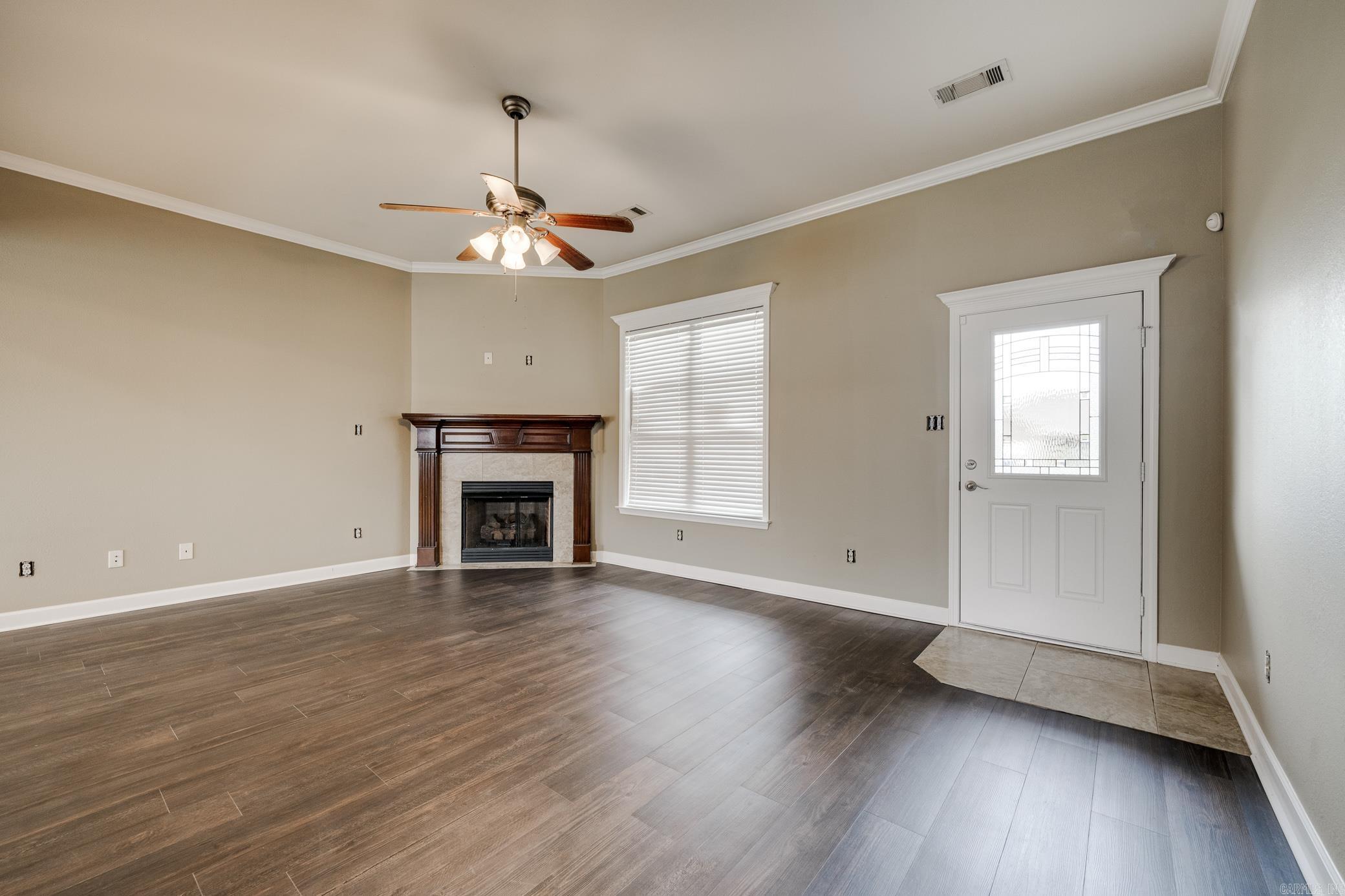 JAXON TERRACE - Residential