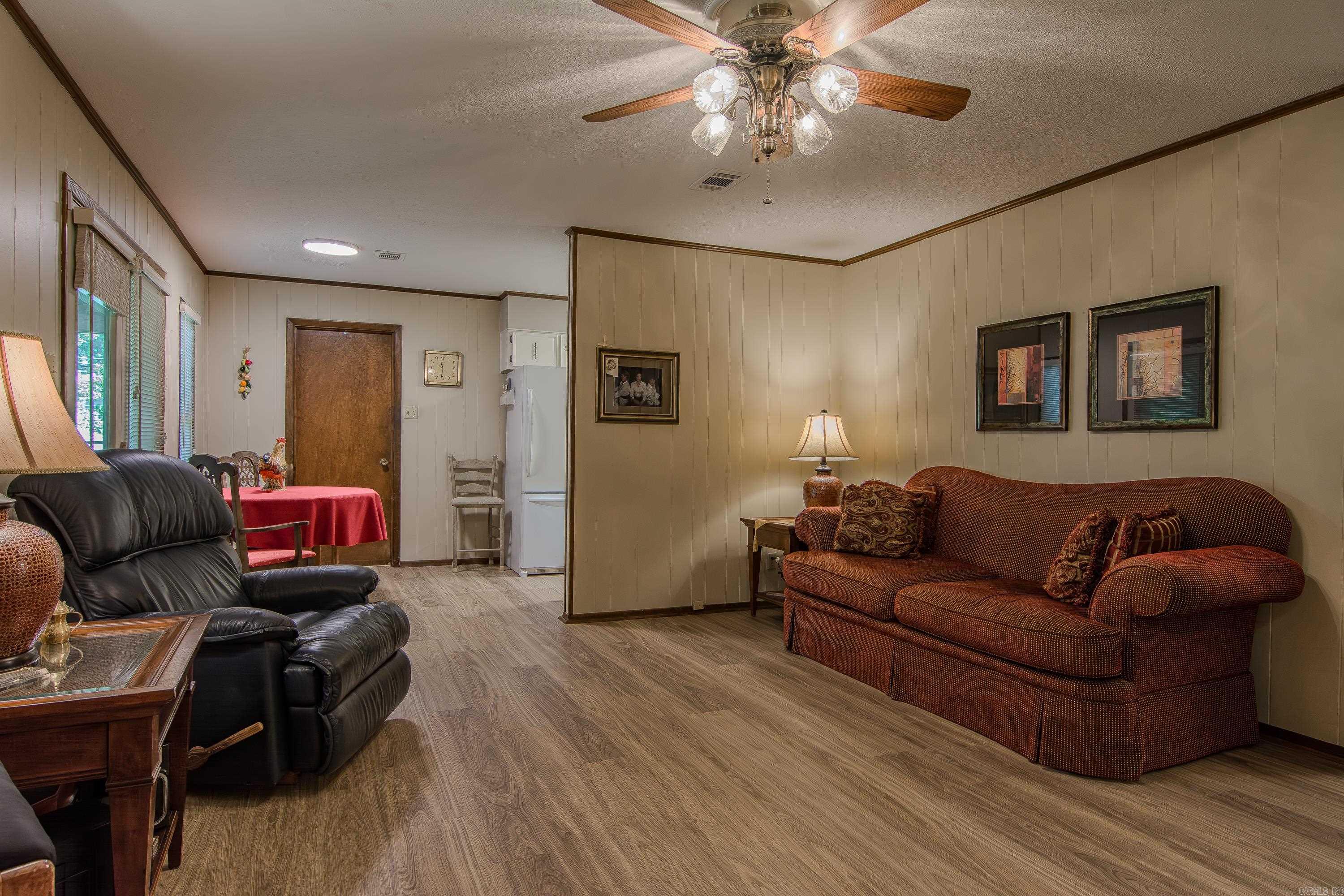 INDIAN HILLS - Residential