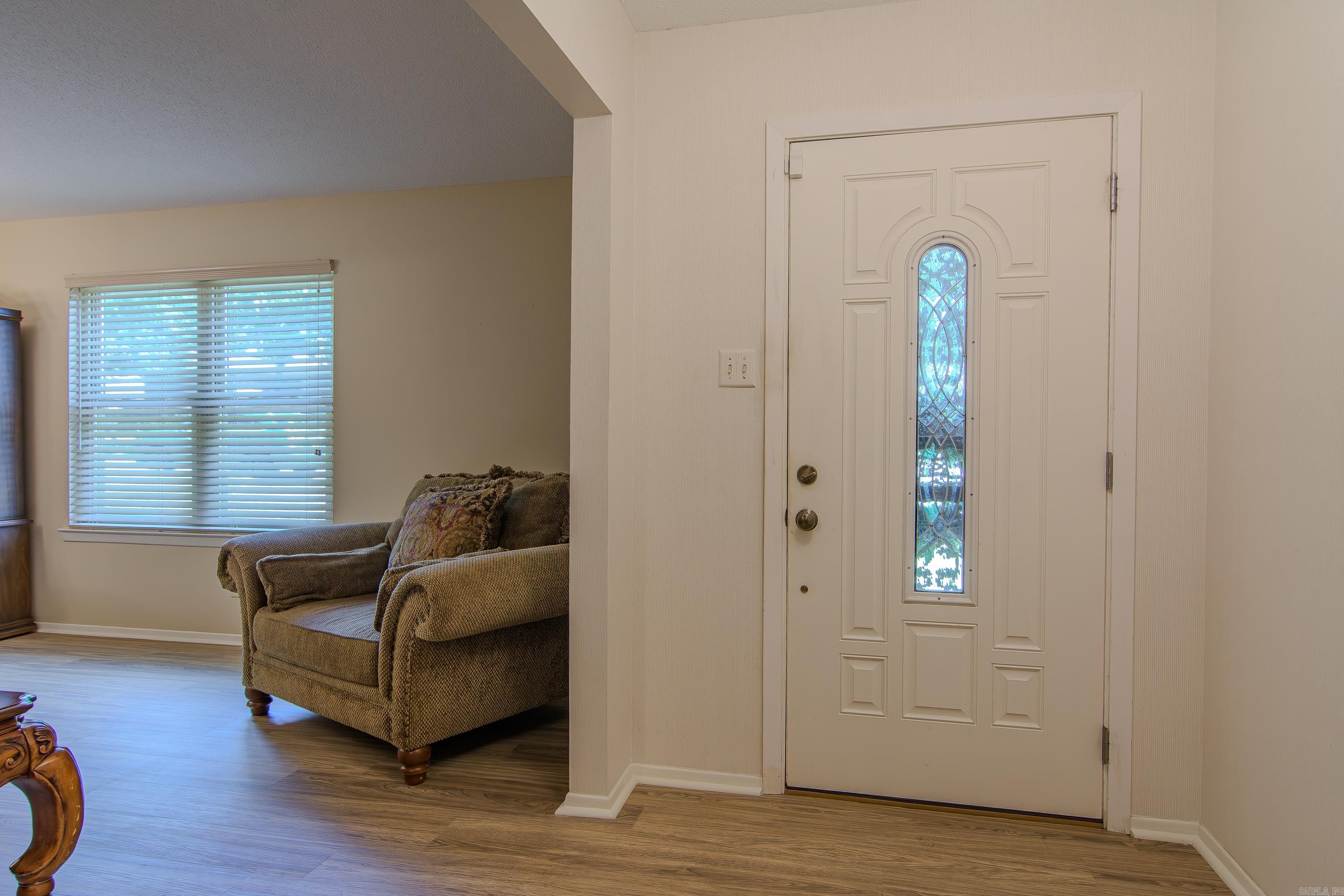 INDIAN HILLS - Residential