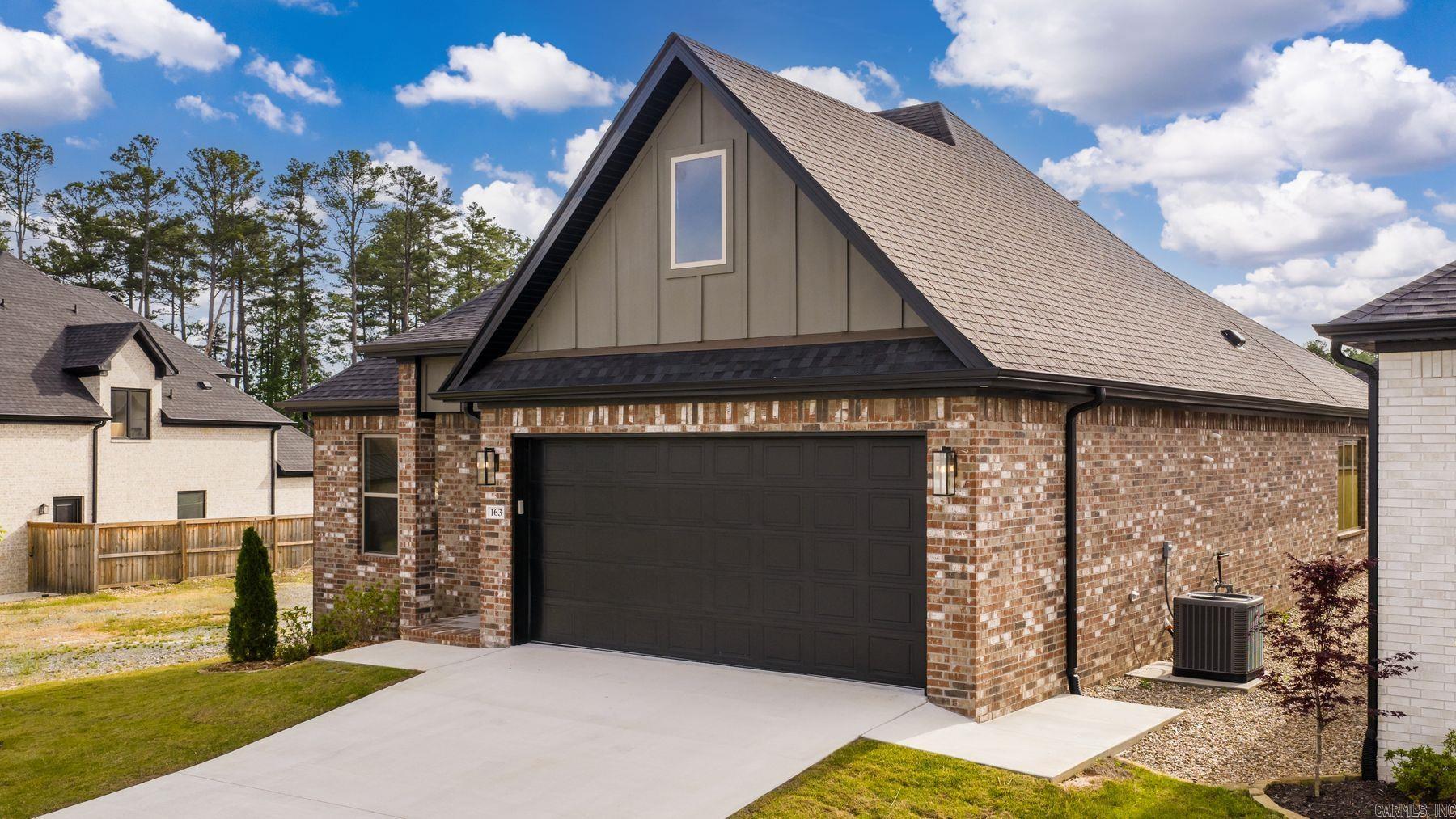 FLETCHER VALLEY "FLETCHER RIDGE" - Residential