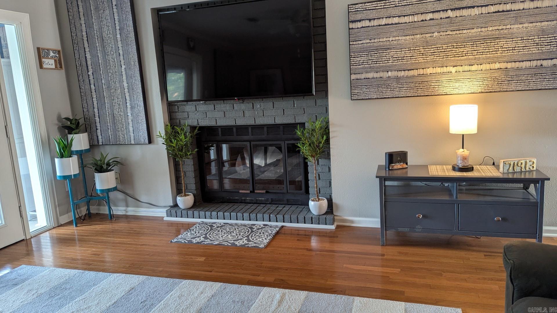 Westport Bay Town House - Residential