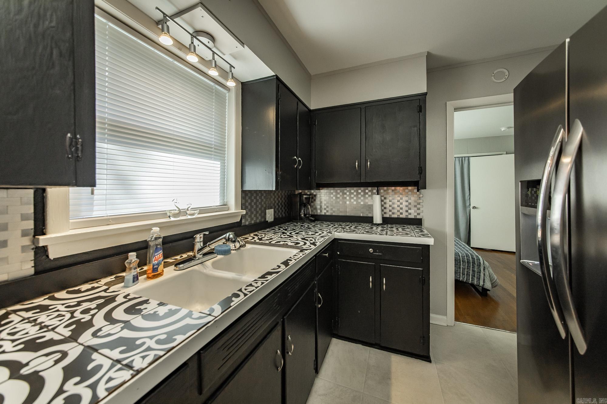 BROWNS - Residential