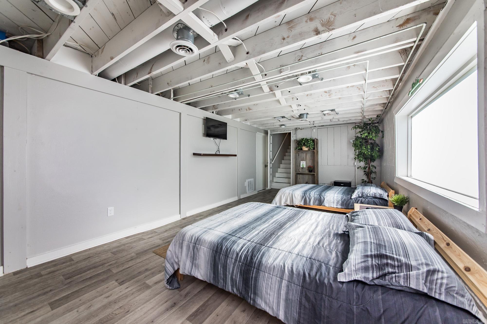 BROWNS - Residential