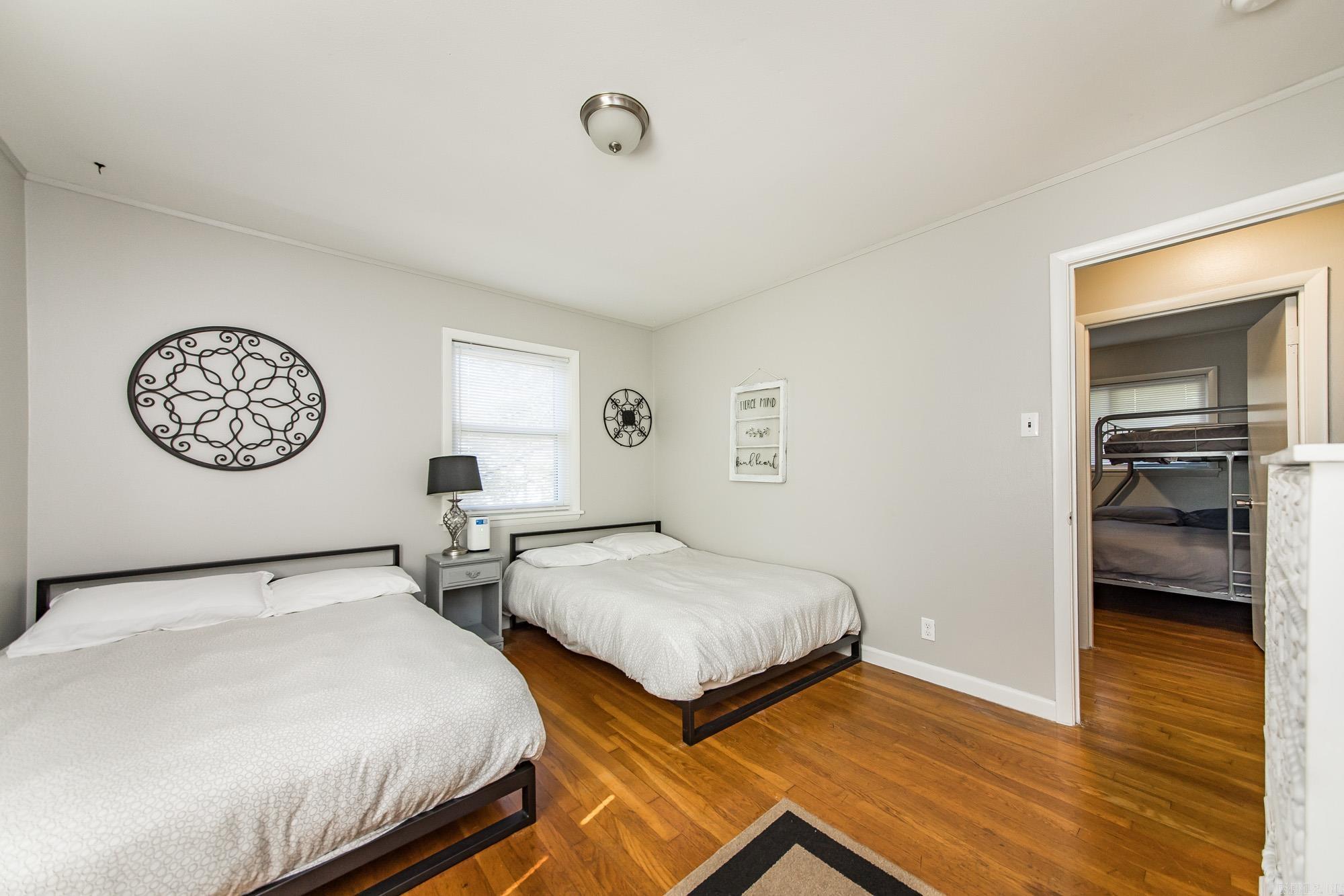 BROWNS - Residential