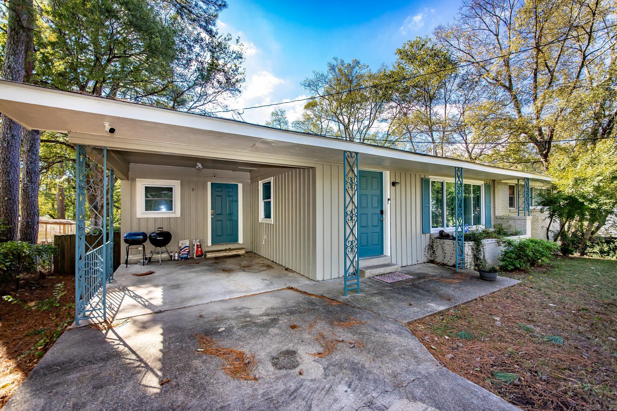 BROWNS - Residential