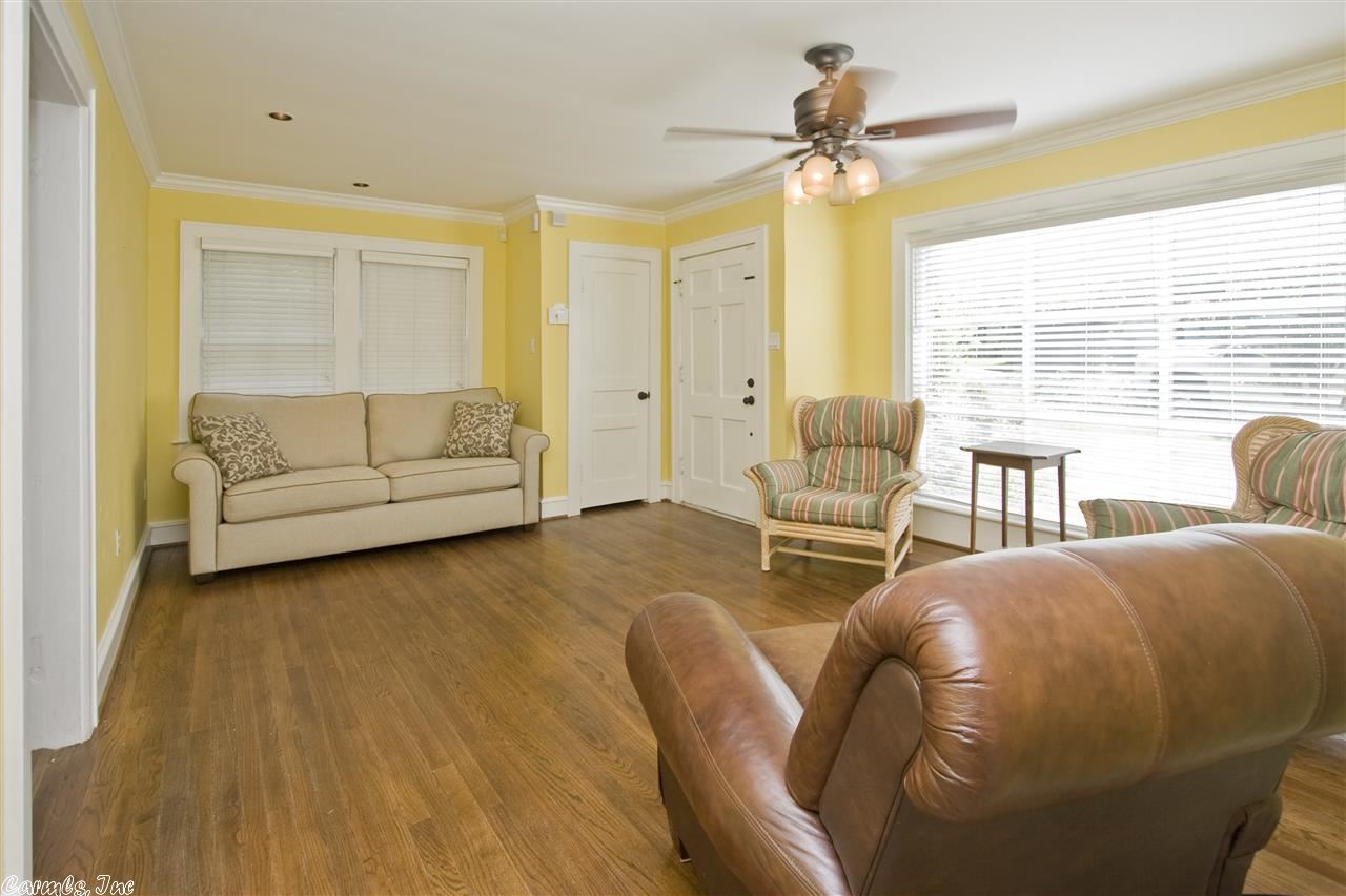 Hollenburg - Residential