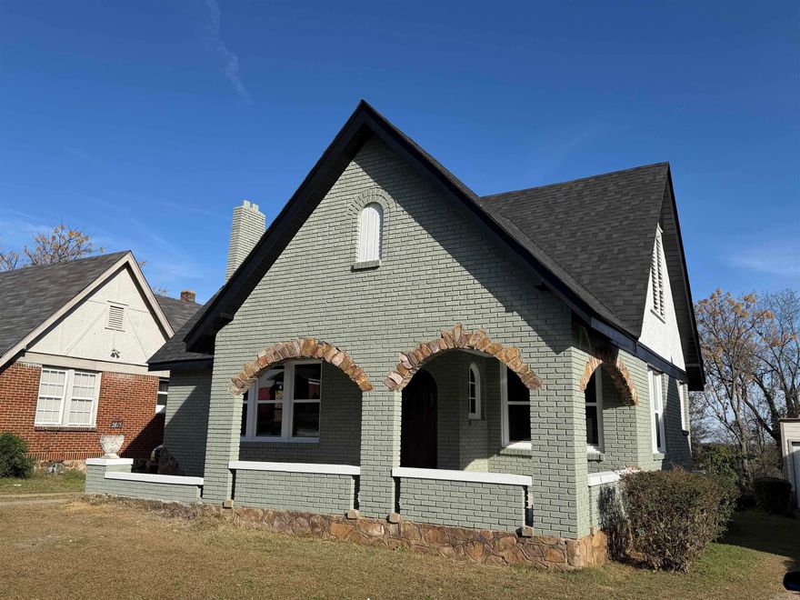 Step into this stunning 1930 Craftsman, beautifully reimagined from the ground up! Located on a quiet dead-end street just minutes from downtown Little Rock, you’ll enjoy unbeatable access to shopping, restaurants, and everything the city has to offer. This home blends old-world charm with modern luxury. Nearly every inch has been updated: new kitchen cabinets, quartz countertops, new electrical, new plumbing, new roof, new HVAC, fresh interior and exterior paint, energy-efficient windows, and refinished original hardwood floors. Move-in ready by mid-December, this exceptional home gives you all the hard work done—just add your personal touch to make it yours. With timeless character and all-new amenities, this Craftsman jewel won’t last long! More pictures will be added when home is completed.