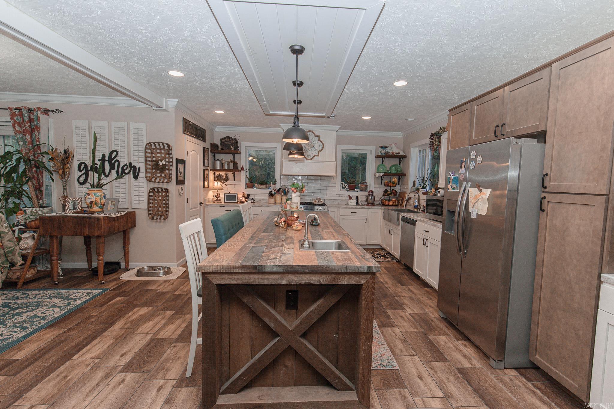 EIGHTH ADDN - Residential