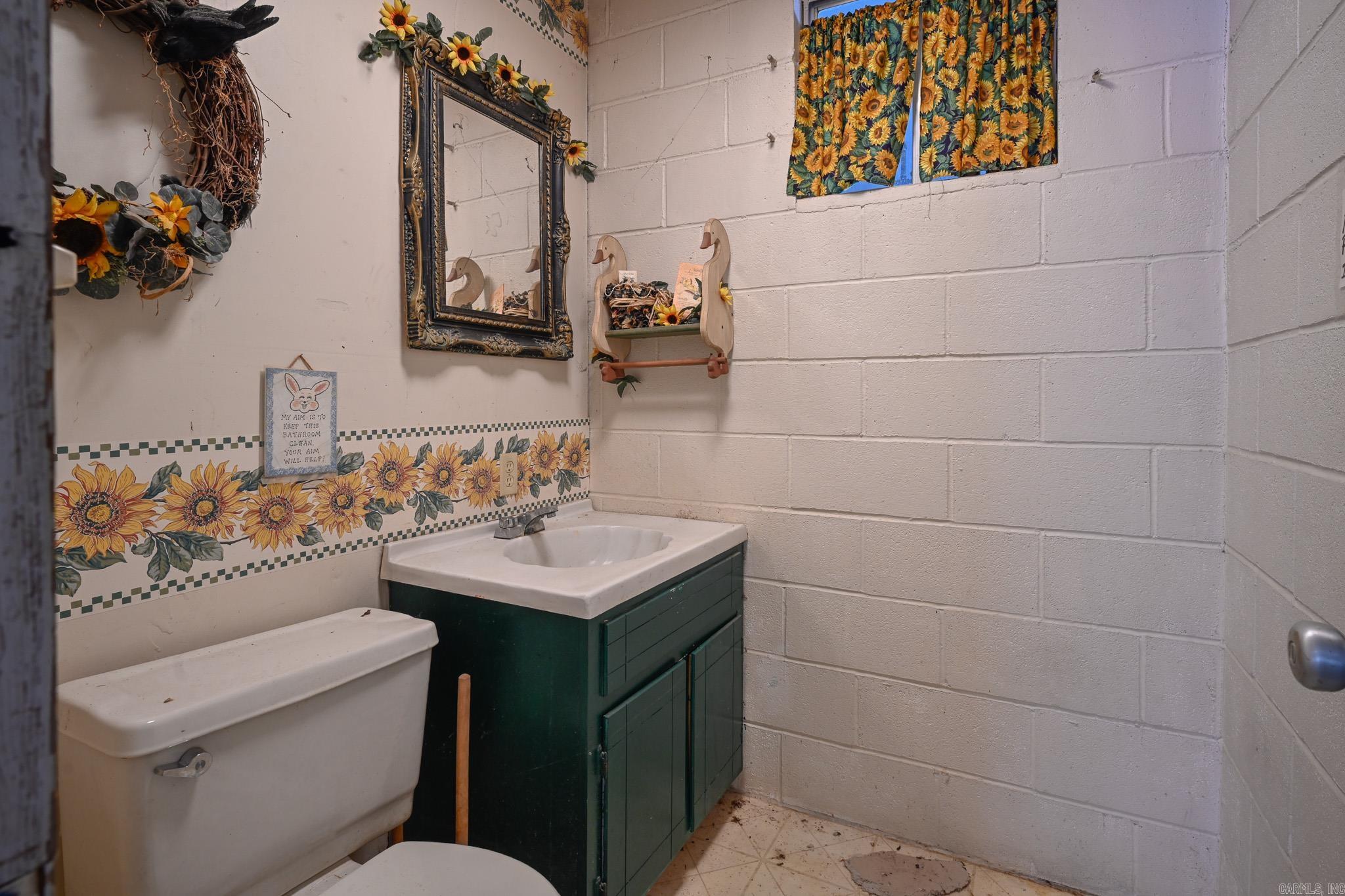 Smallwoods - Commercial Sale