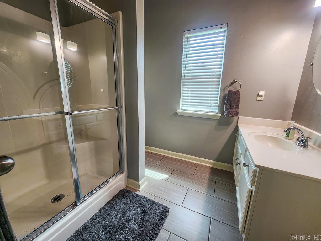 WEST POINTE - Residential