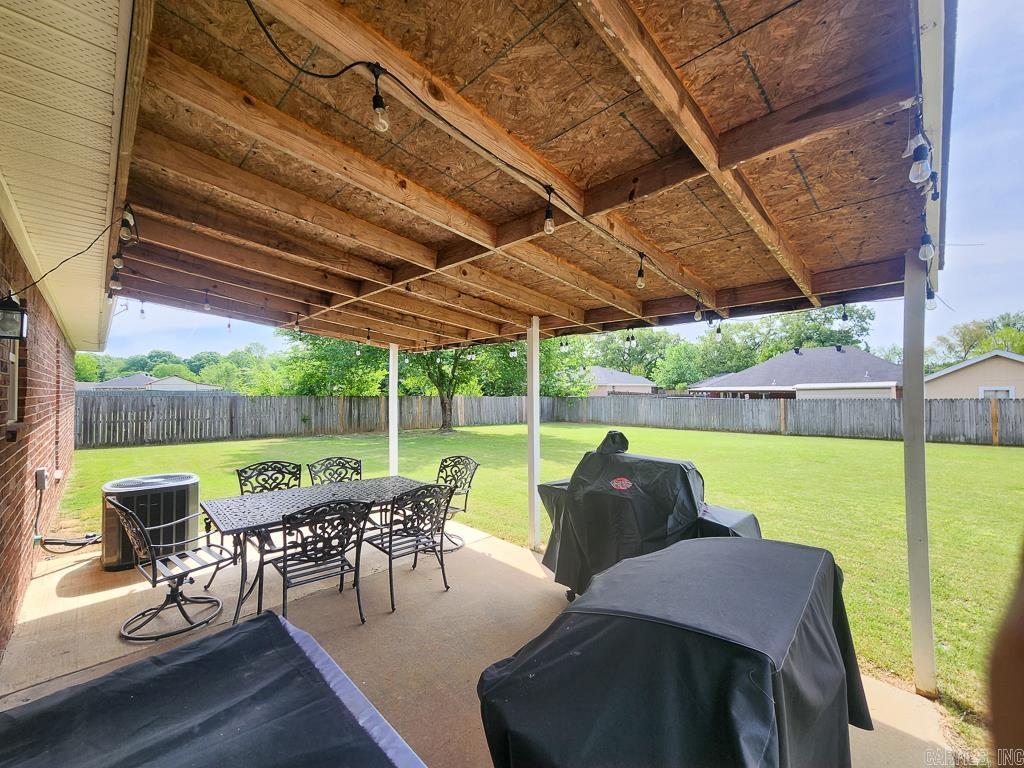 WEST POINTE - Residential