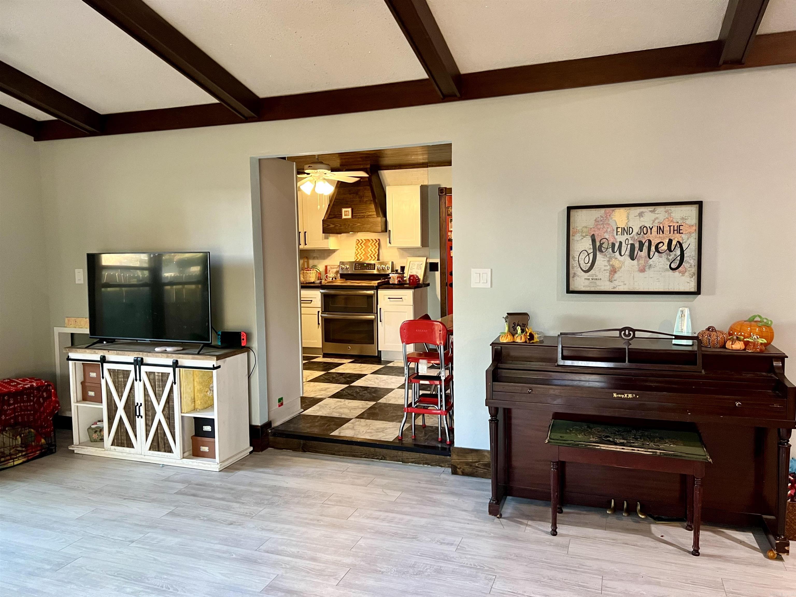 CLOVERDALE ADD (SEARCY) - Residential