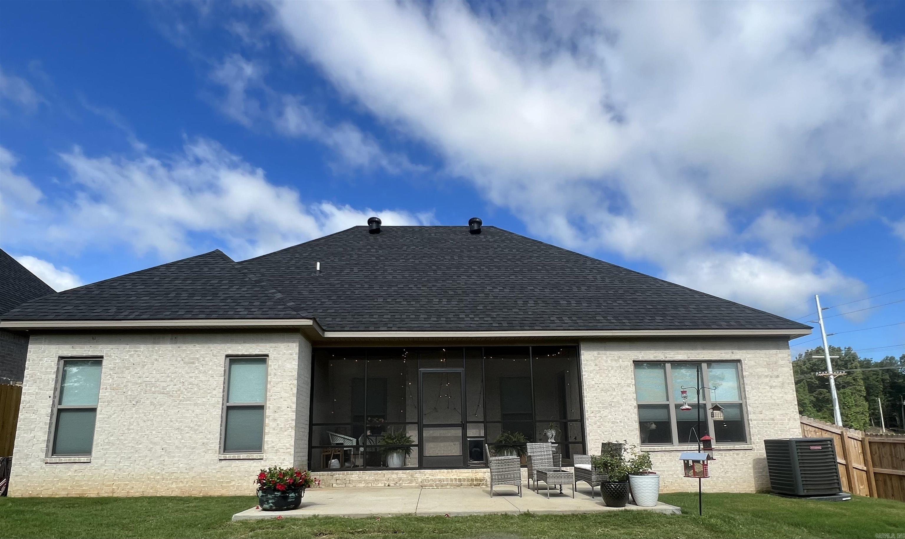 SAGE MEADOWS - Residential