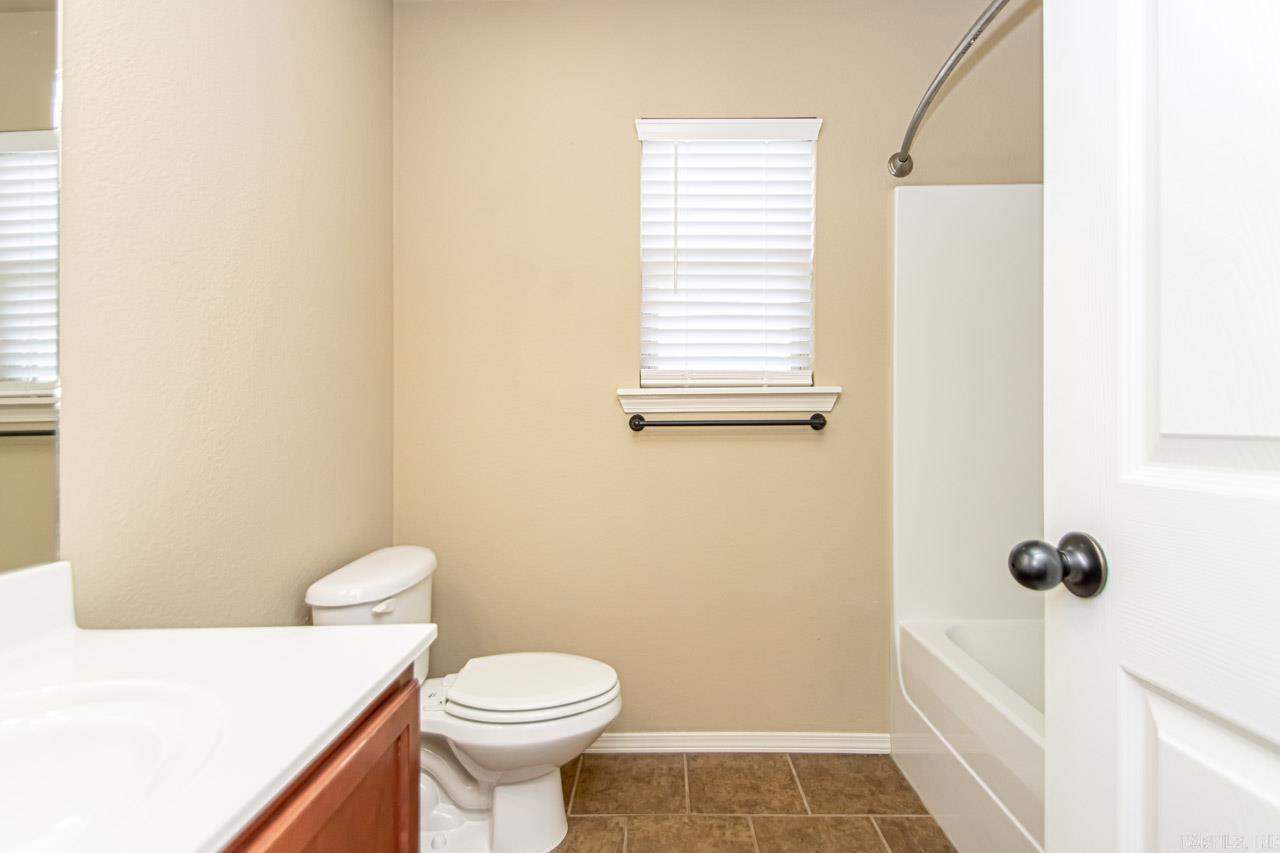 PARKWAY MEADOWS - Residential