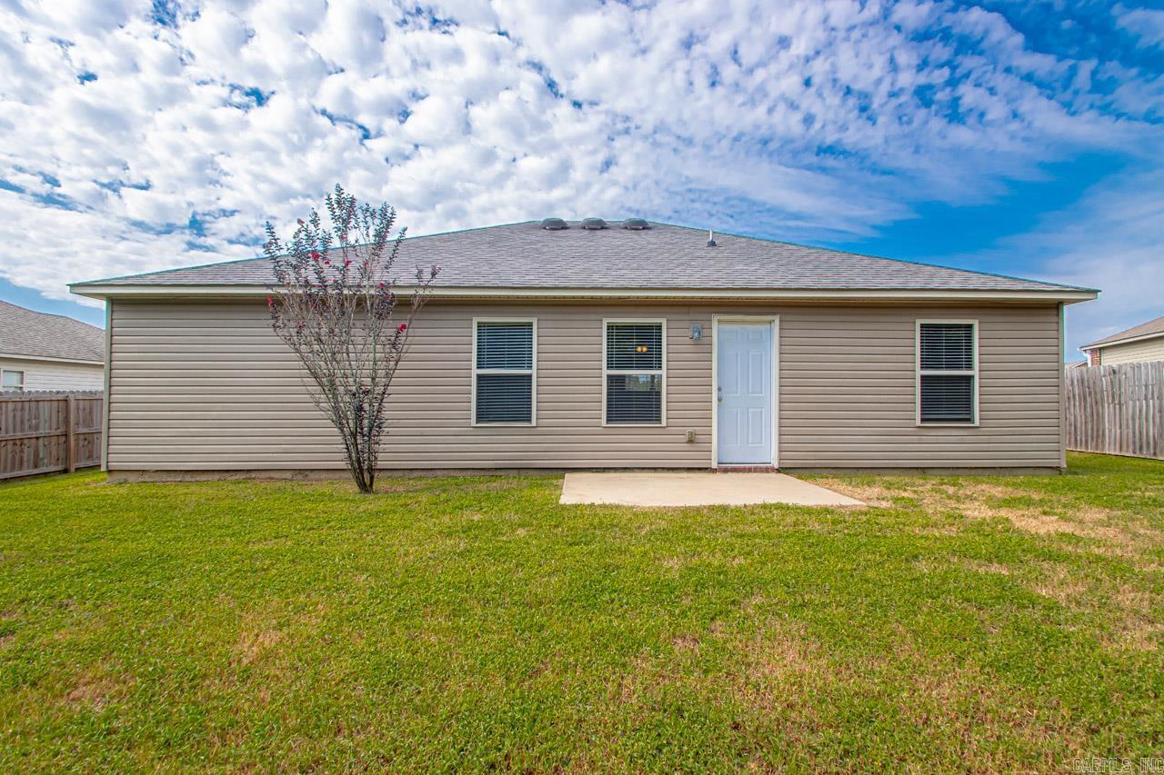 PARKWAY MEADOWS - Residential