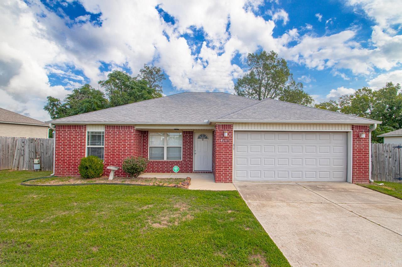 PARKWAY MEADOWS - Residential