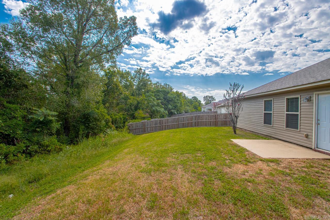 PARKWAY MEADOWS - Residential