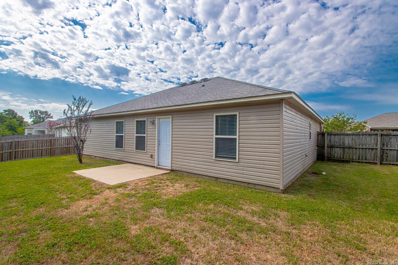 PARKWAY MEADOWS - Residential