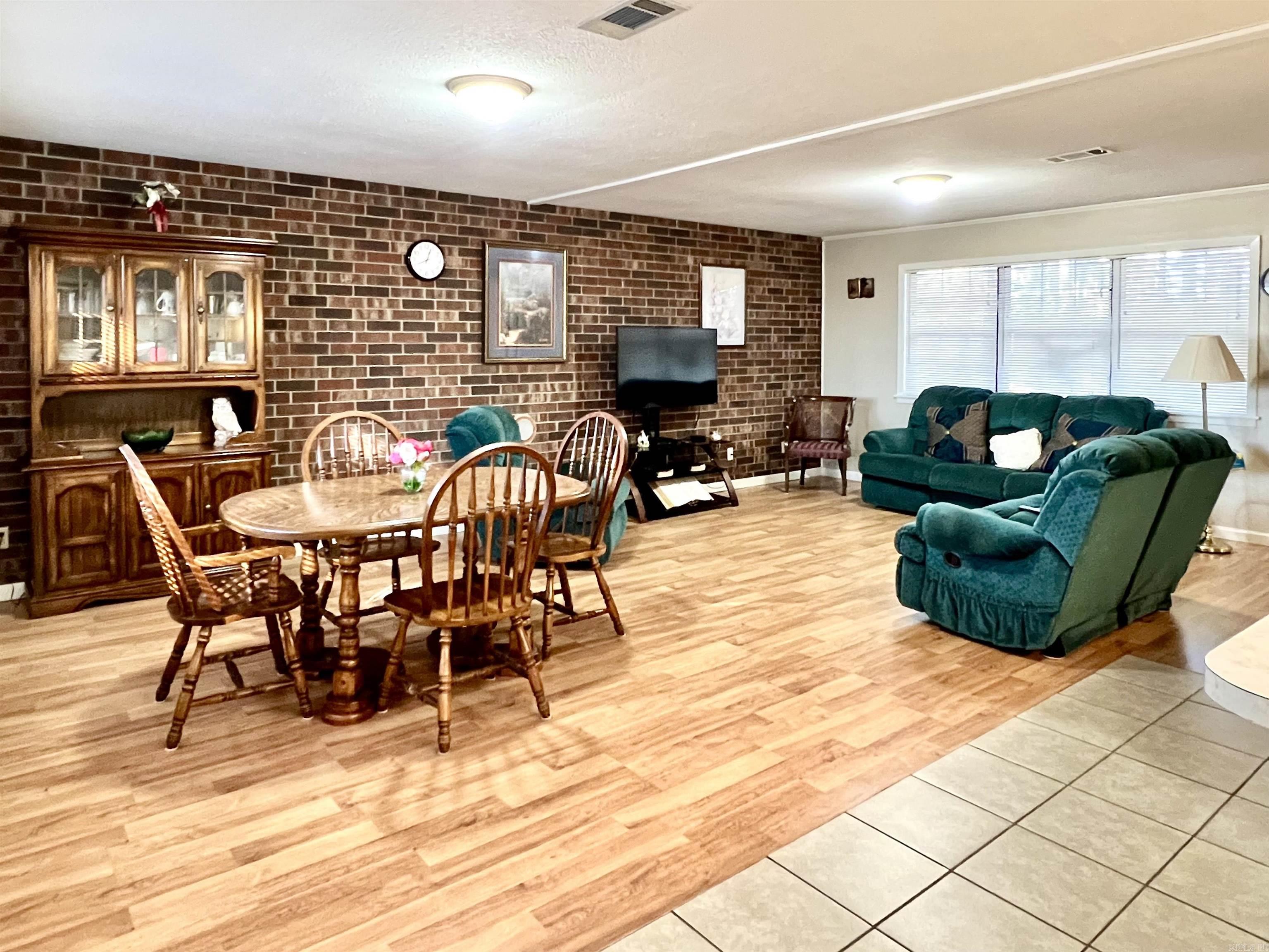 ROSE BUD OUTLOTS - Residential