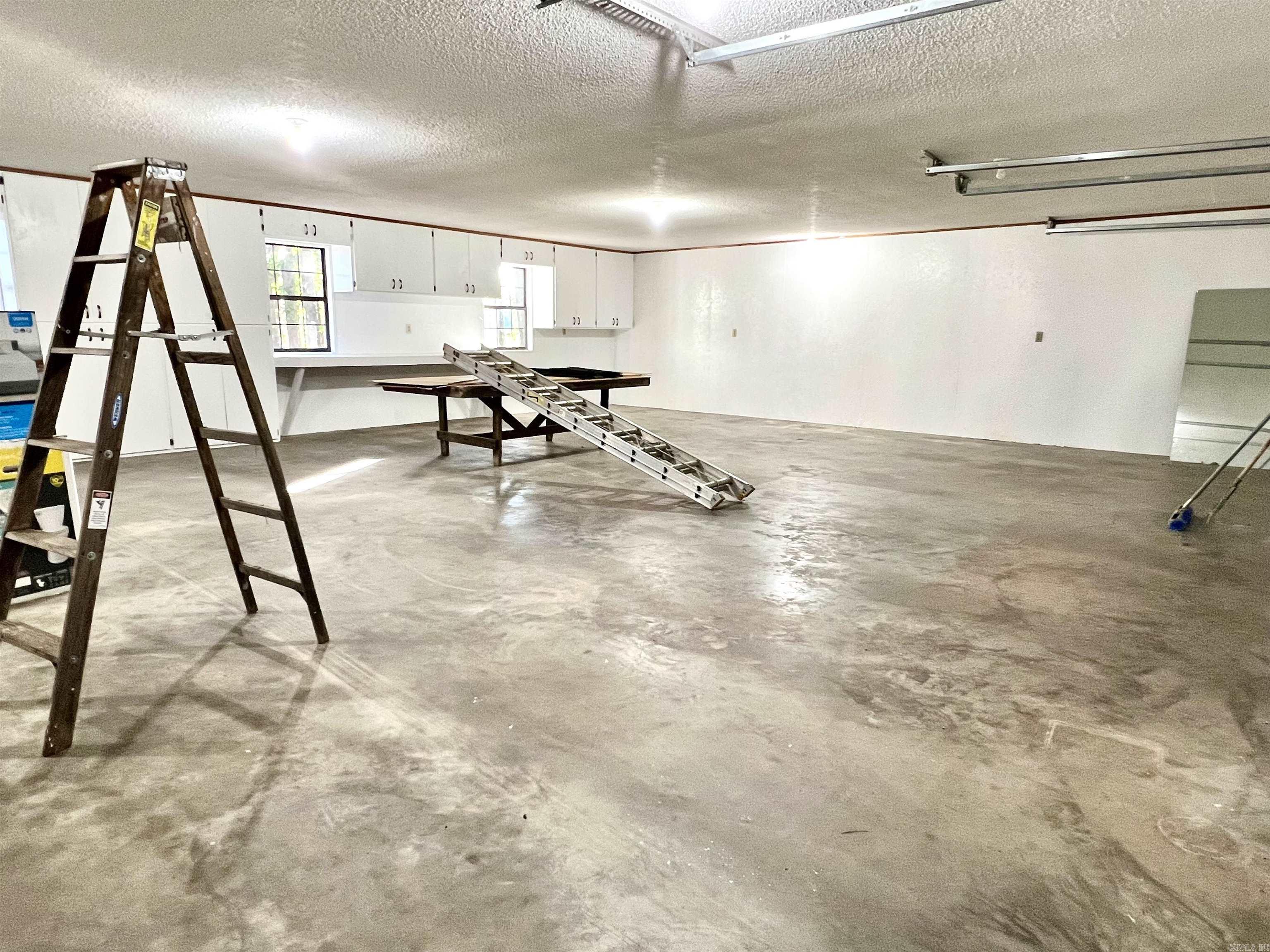 ROSE BUD OUTLOTS - Residential