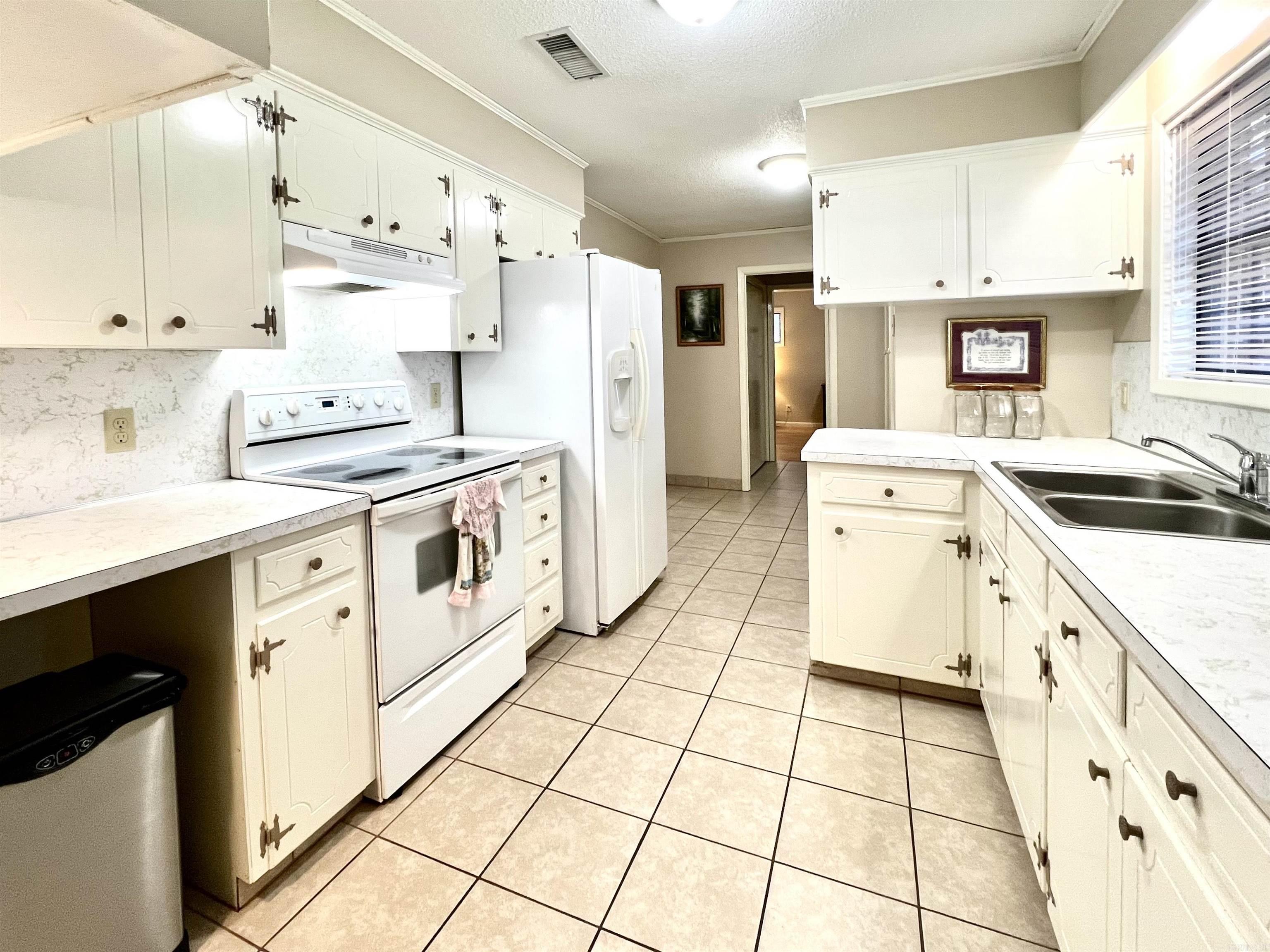 ROSE BUD OUTLOTS - Residential