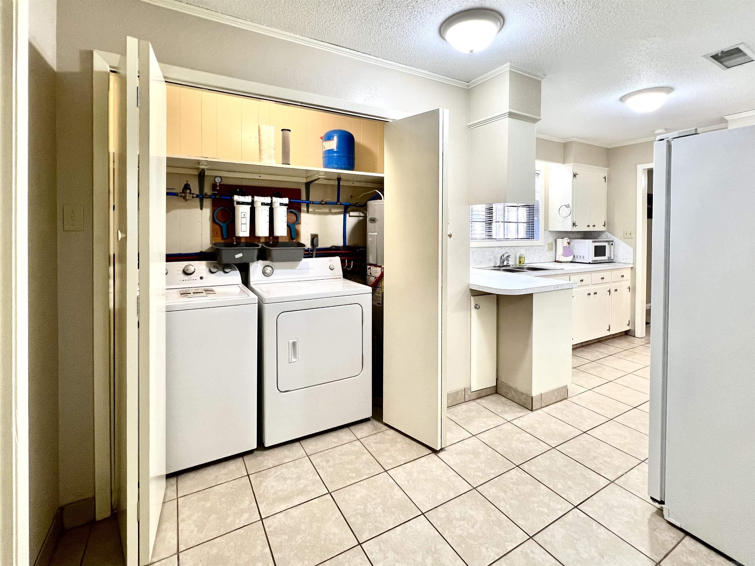 ROSE BUD OUTLOTS - Residential