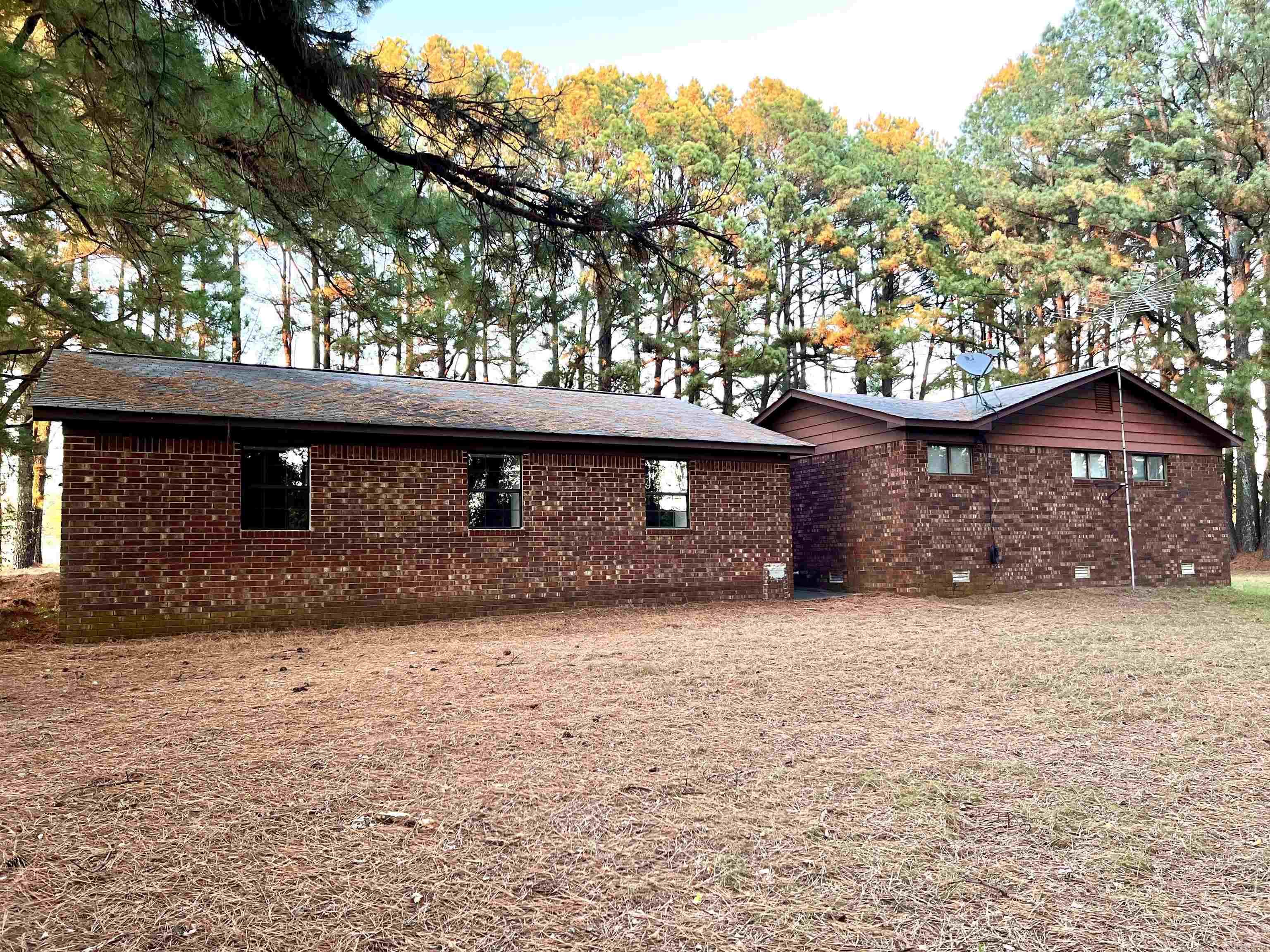 ROSE BUD OUTLOTS - Residential