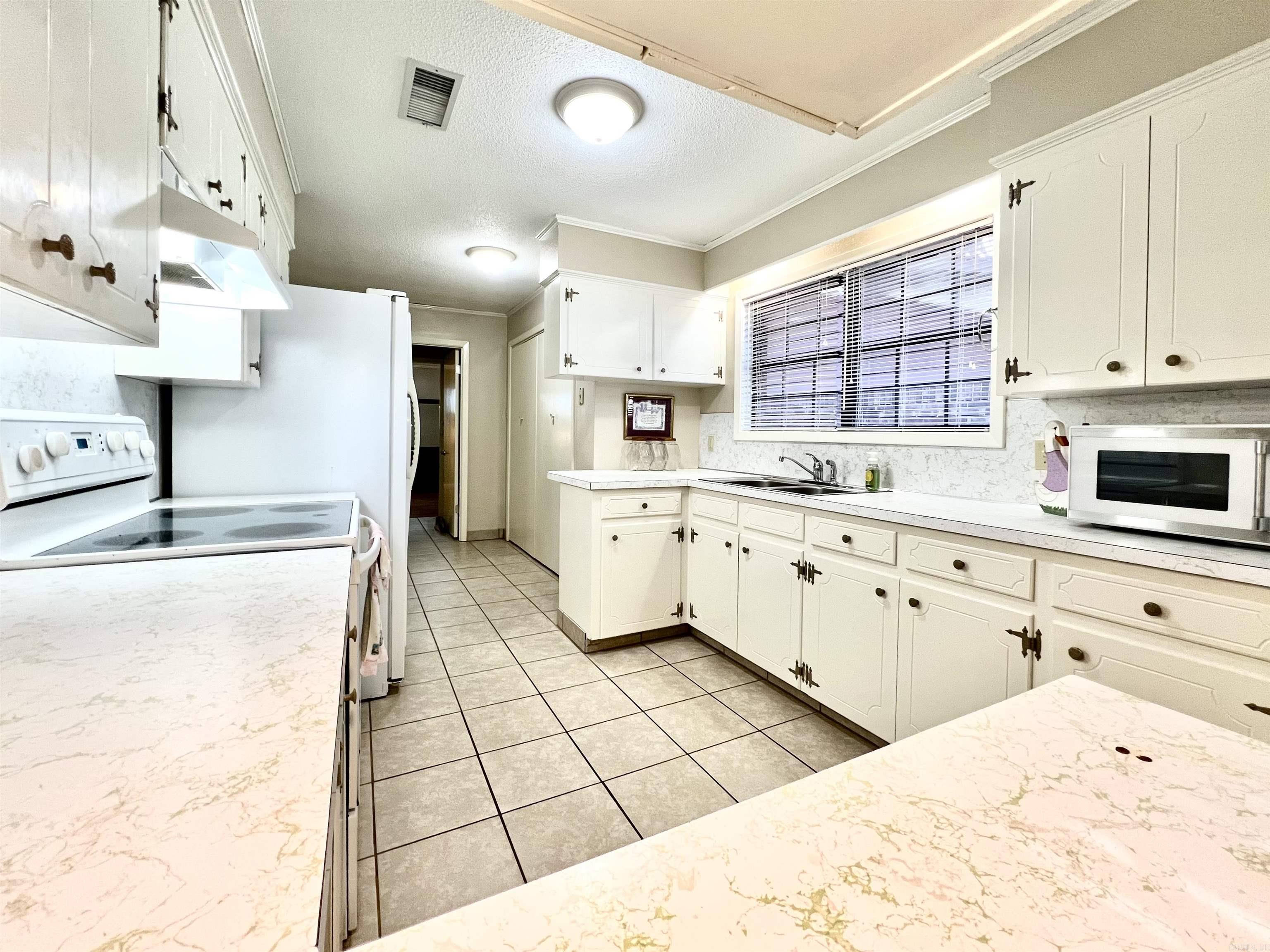 ROSE BUD OUTLOTS - Residential