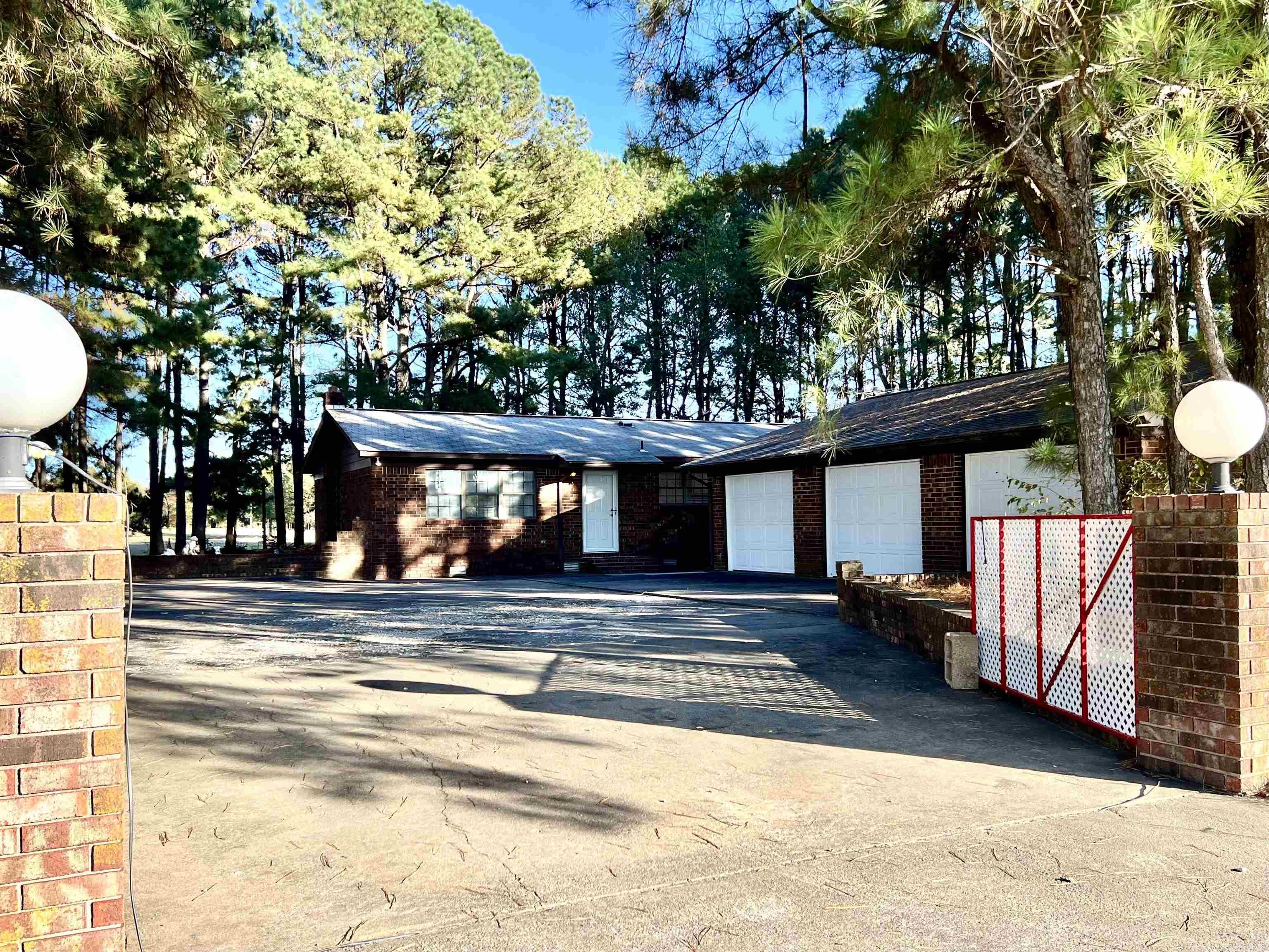 ROSE BUD OUTLOTS - Residential