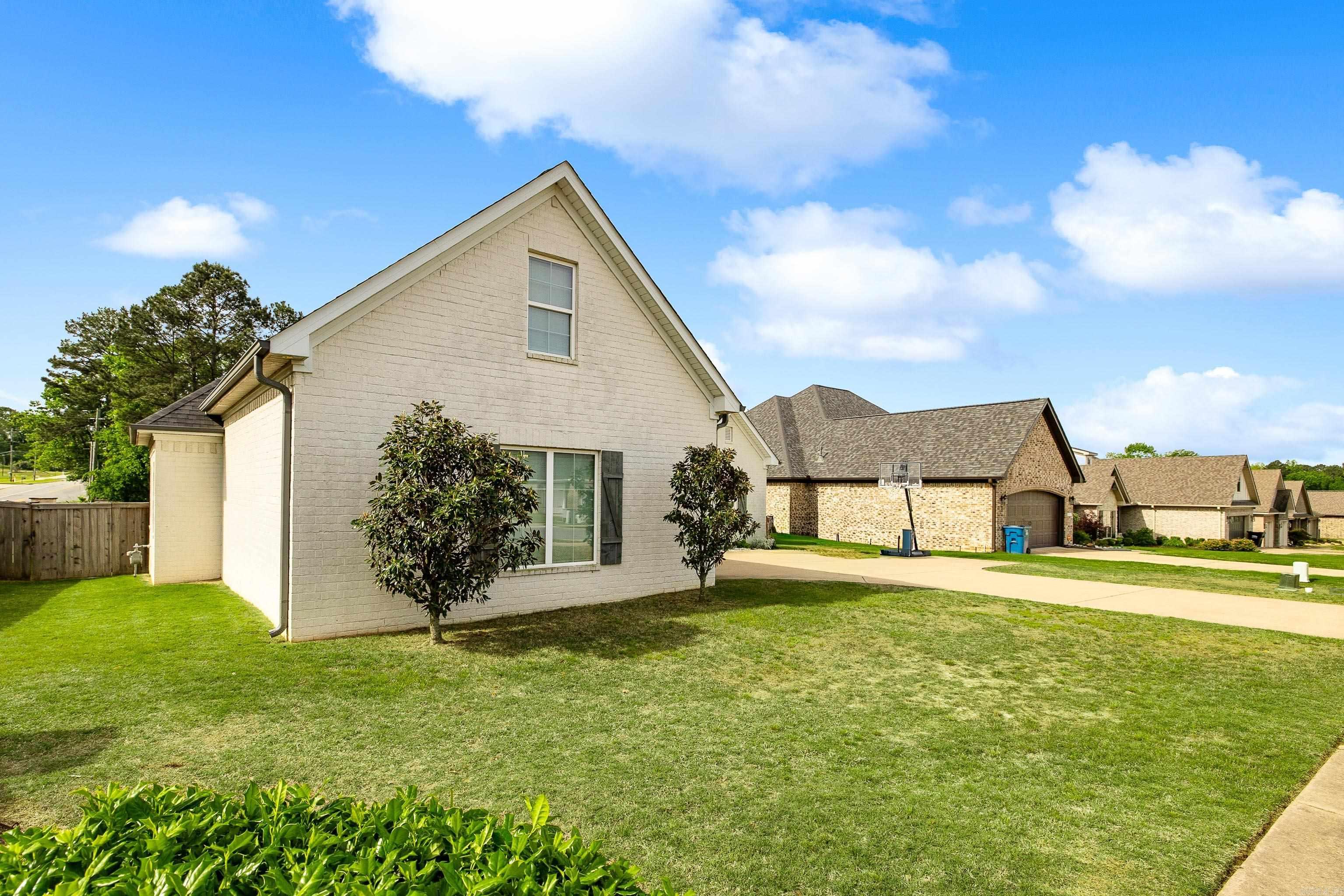 HARPERS LANDING - Residential