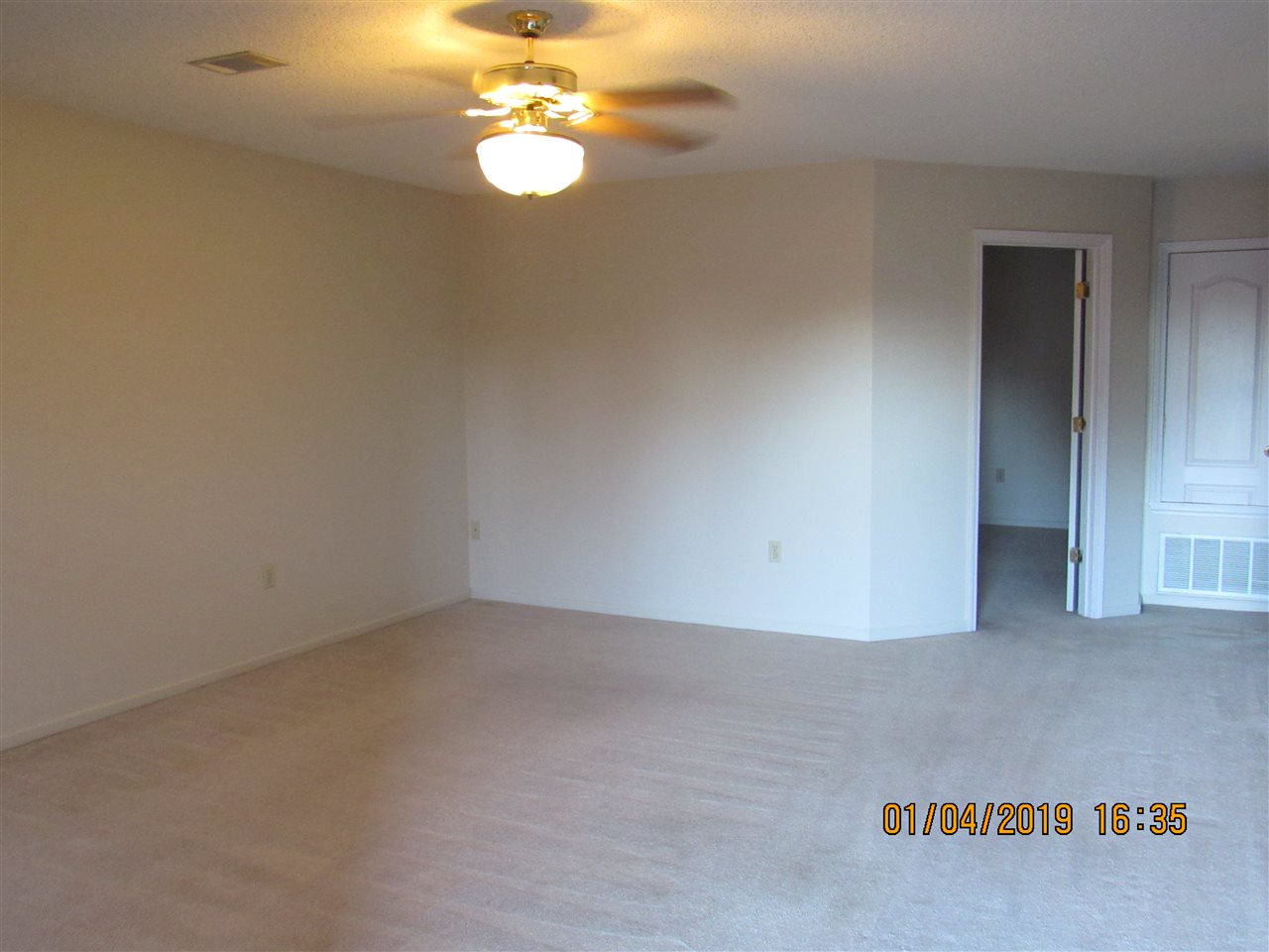 Hunters Cove - Residential Lease