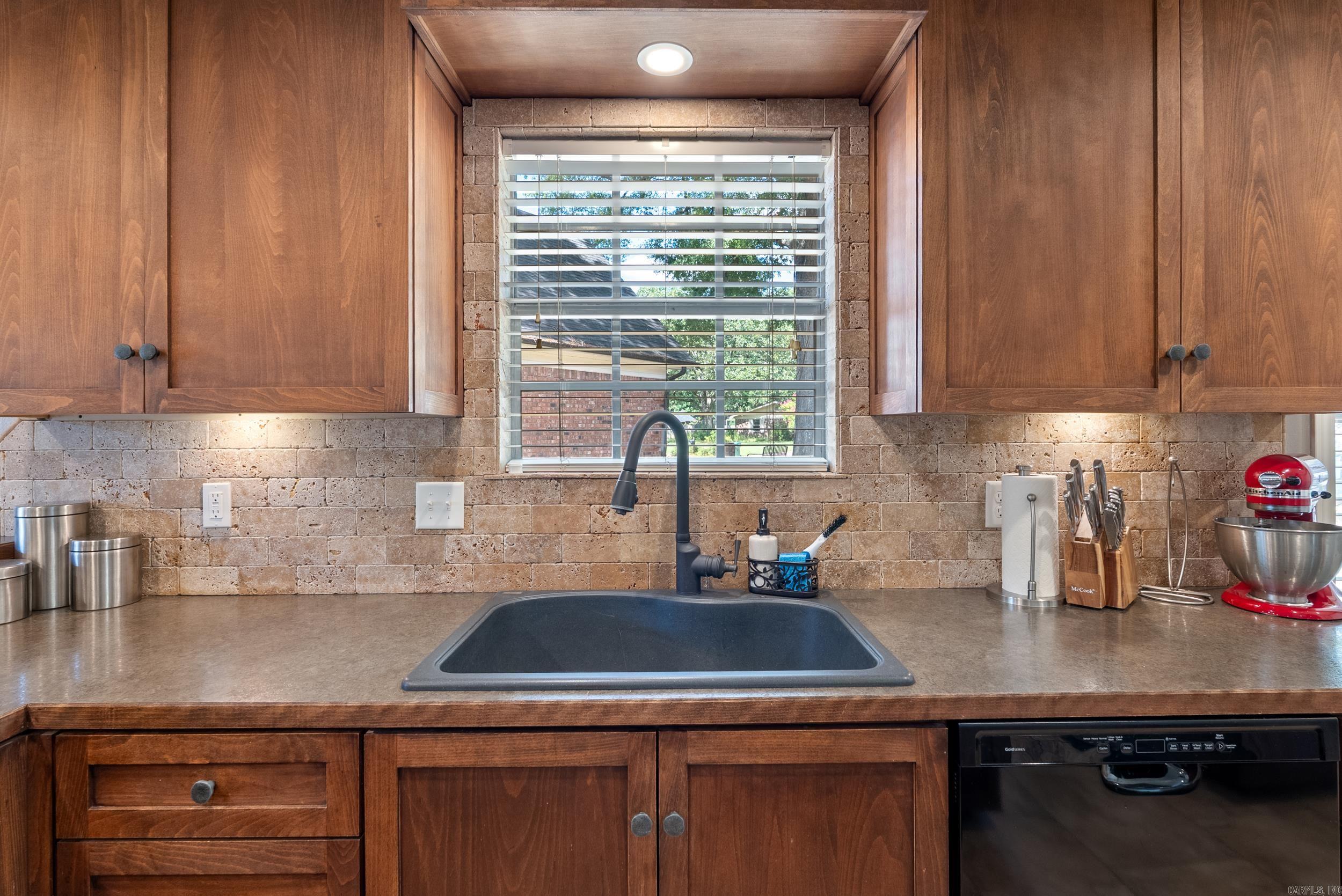 OAK FORREST - Residential